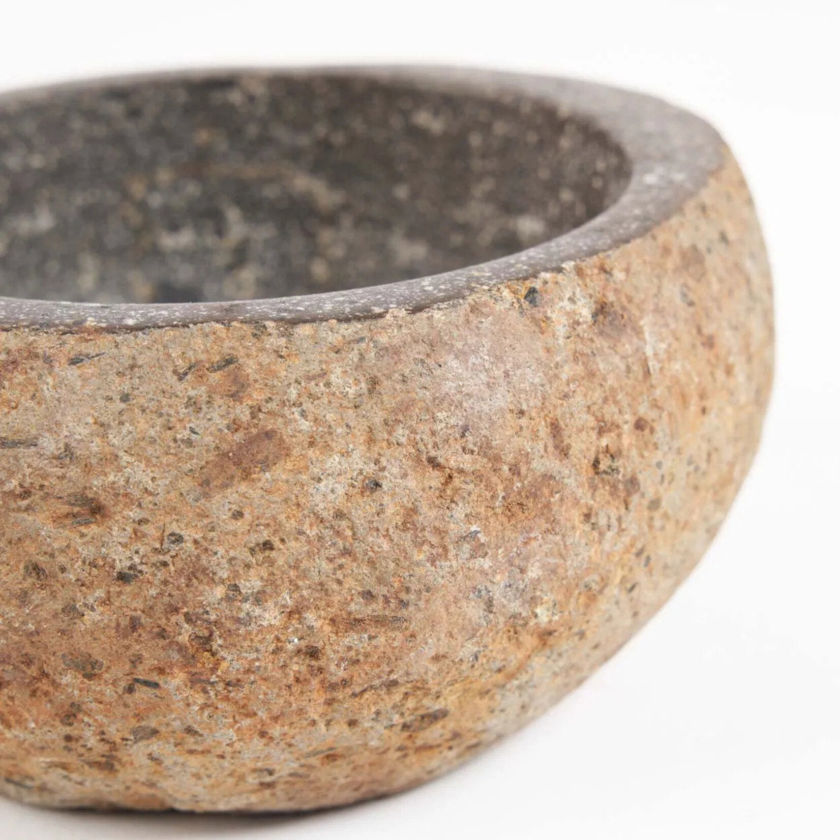 Bazar Bizar Antwerp The River Stone Bowl - Black - M