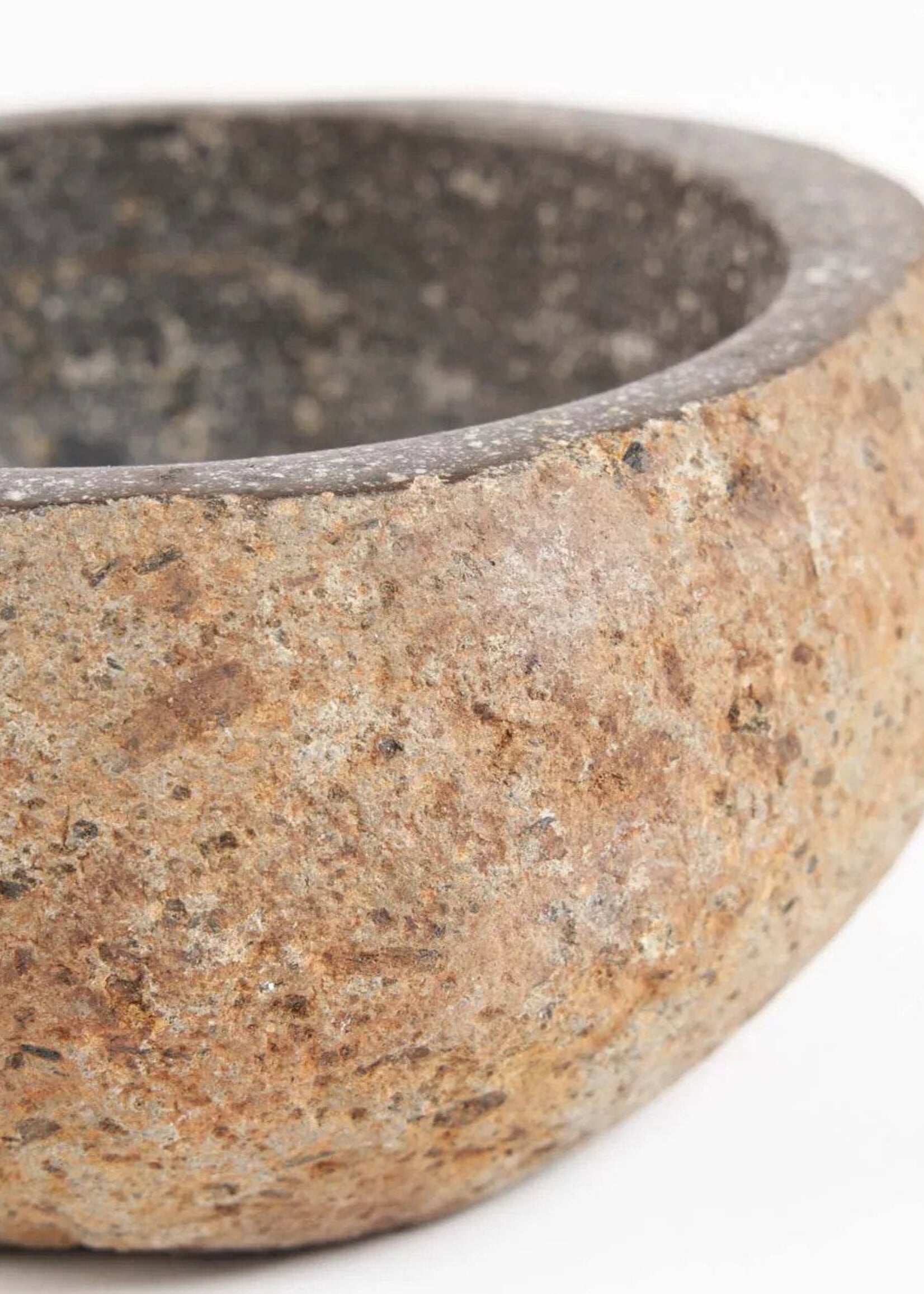 Bazar Bizar Antwerp The River Stone Bowl - Black - M