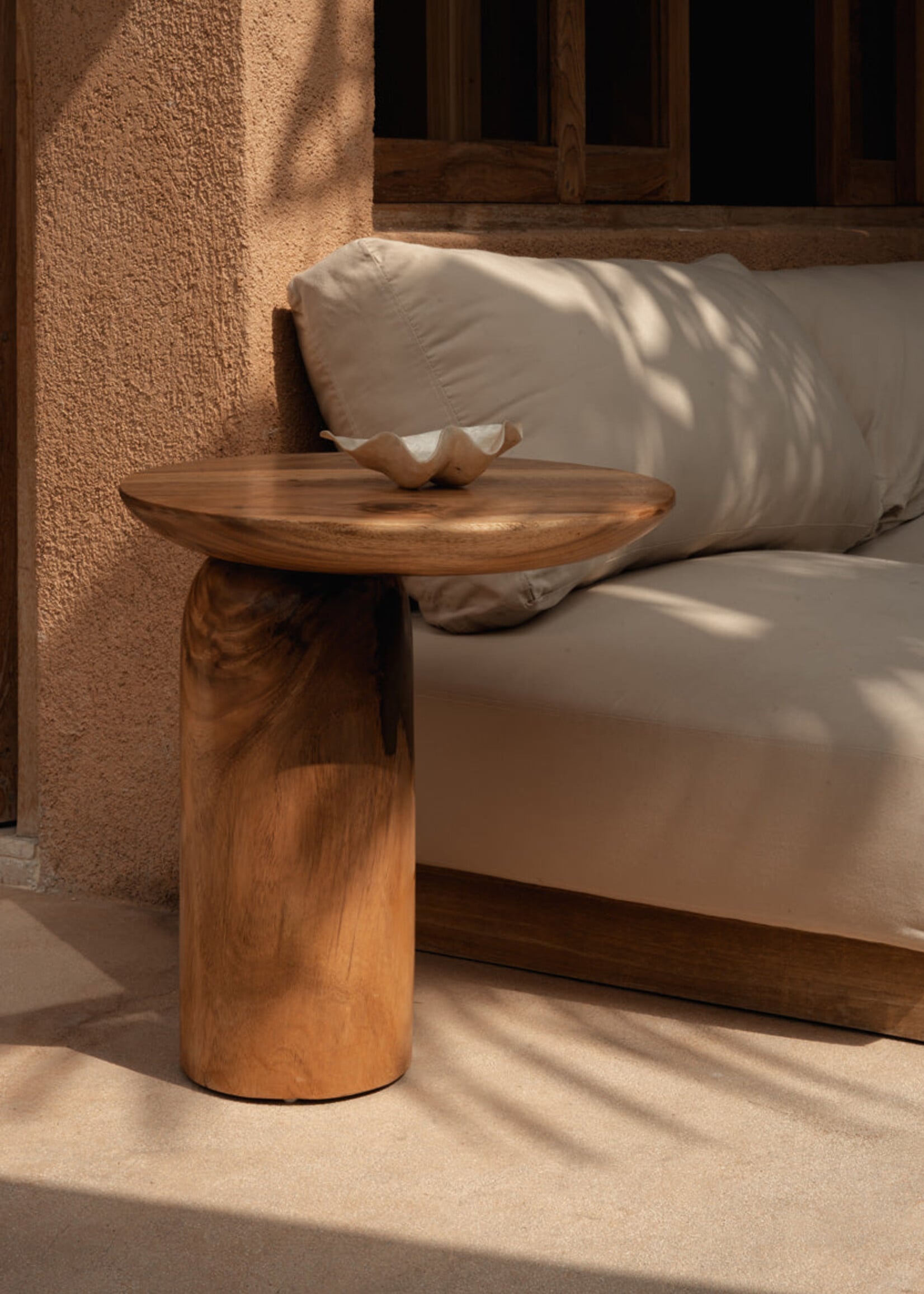 Bazar Bizar Antwerp The Mango Drum Side Table - Natural