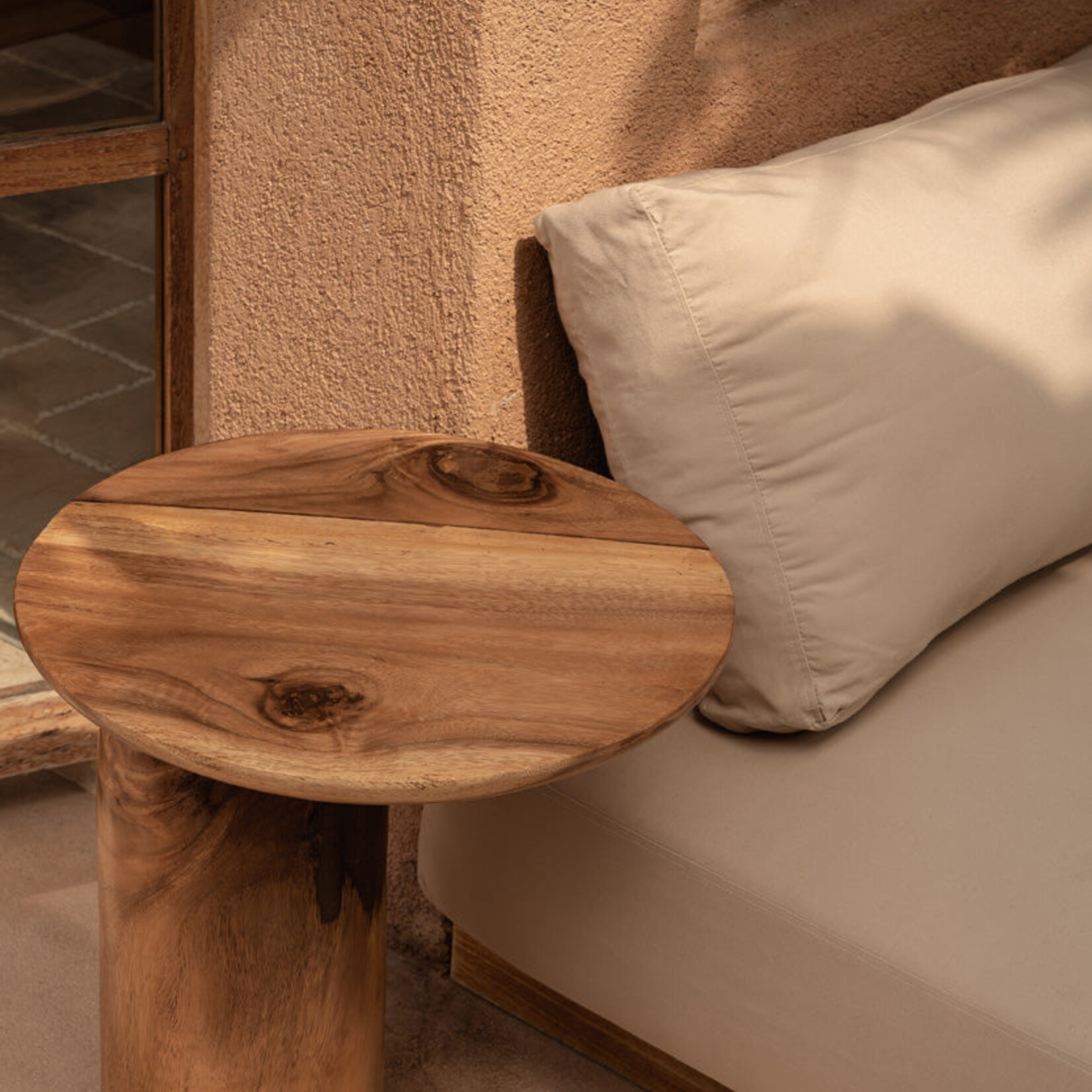 Bazar Bizar Antwerp The Mango Drum Side Table - Natural