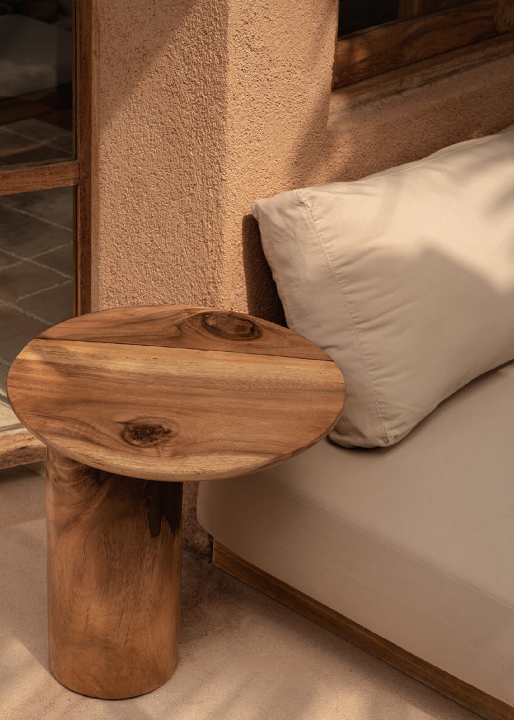 Bazar Bizar Antwerp The Mango Drum Side Table - Natural