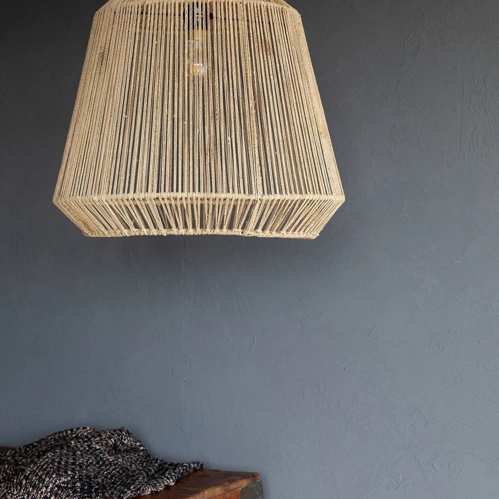 Bazar Bizar Antwerp The Conic Pendant - Natural