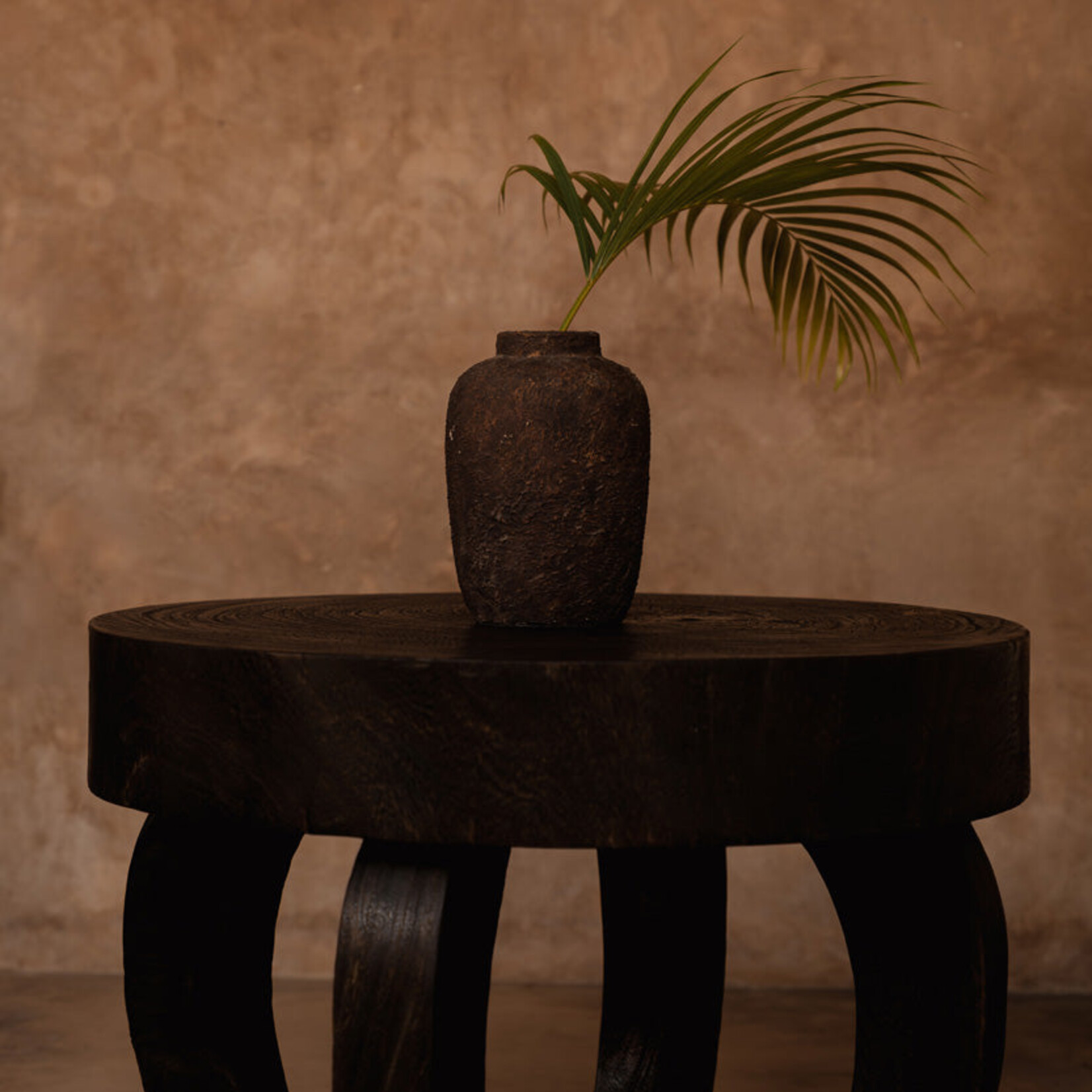 Bazar Bizar Antwerp The Octo Chic Coffee Table - Dark Walnut