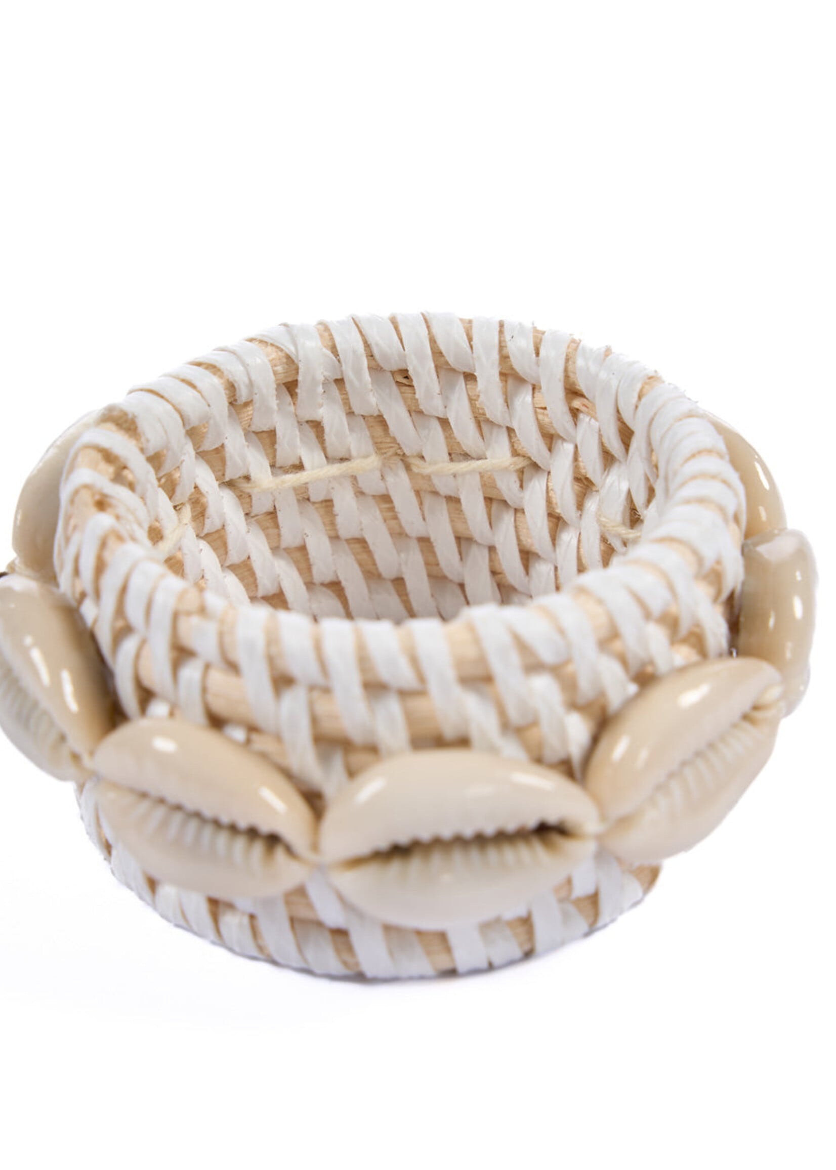 Bazar Bizar The Rattan Shell Napkin Ring - White - Set of 4