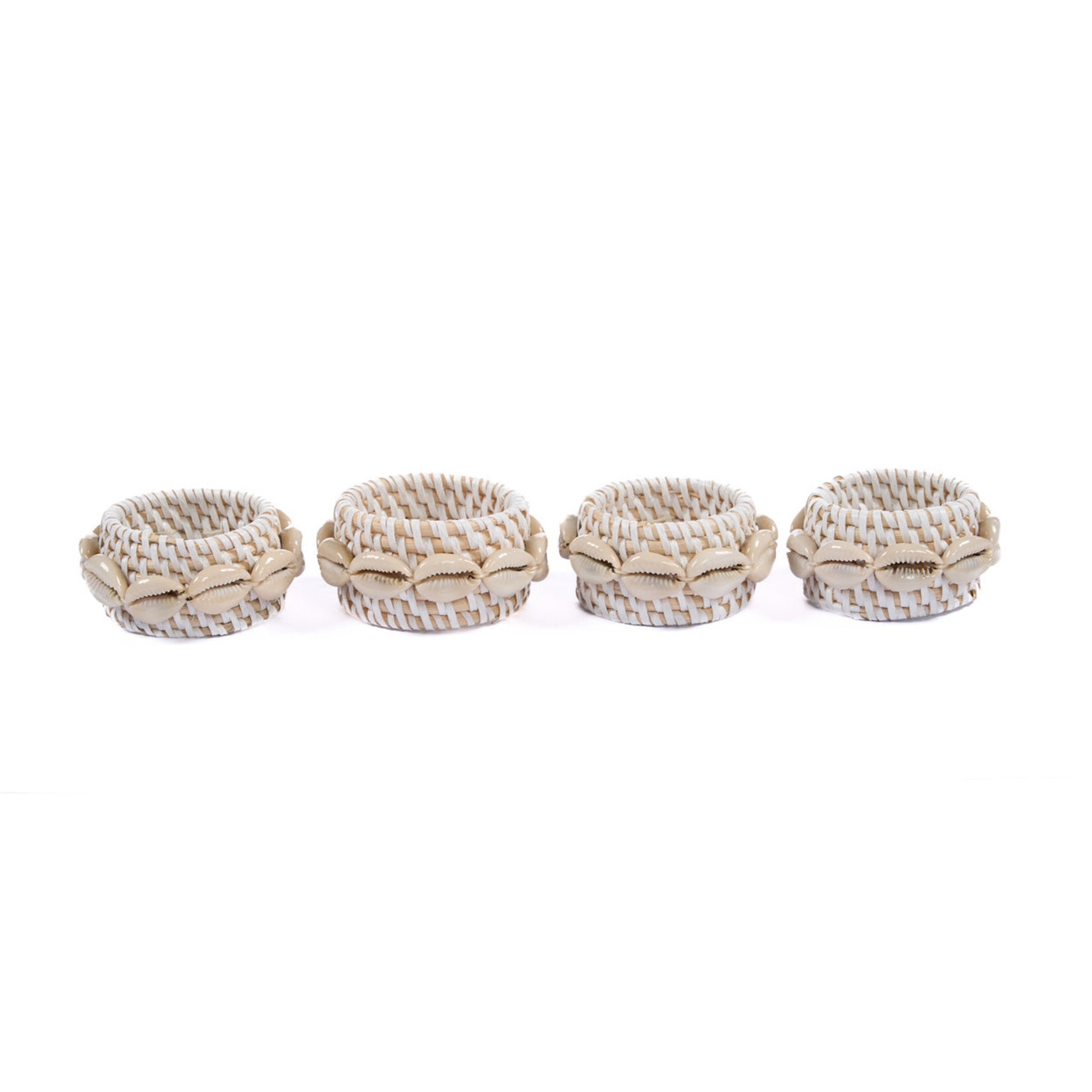 Bazar Bizar The Rattan Shell Napkin Ring - White - Set of 4