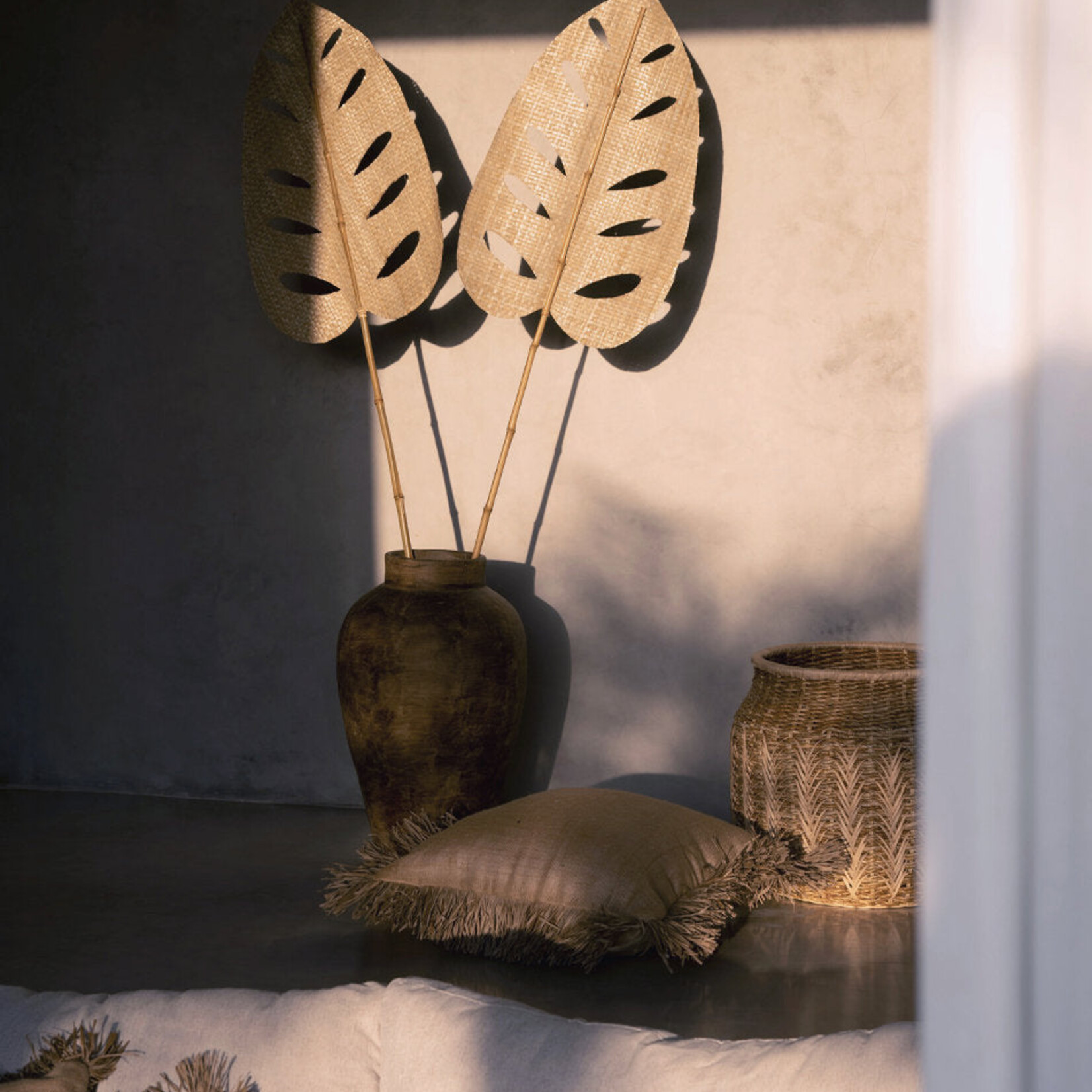 Bazar Bizar The Water Hyacinth Leaf - Natural