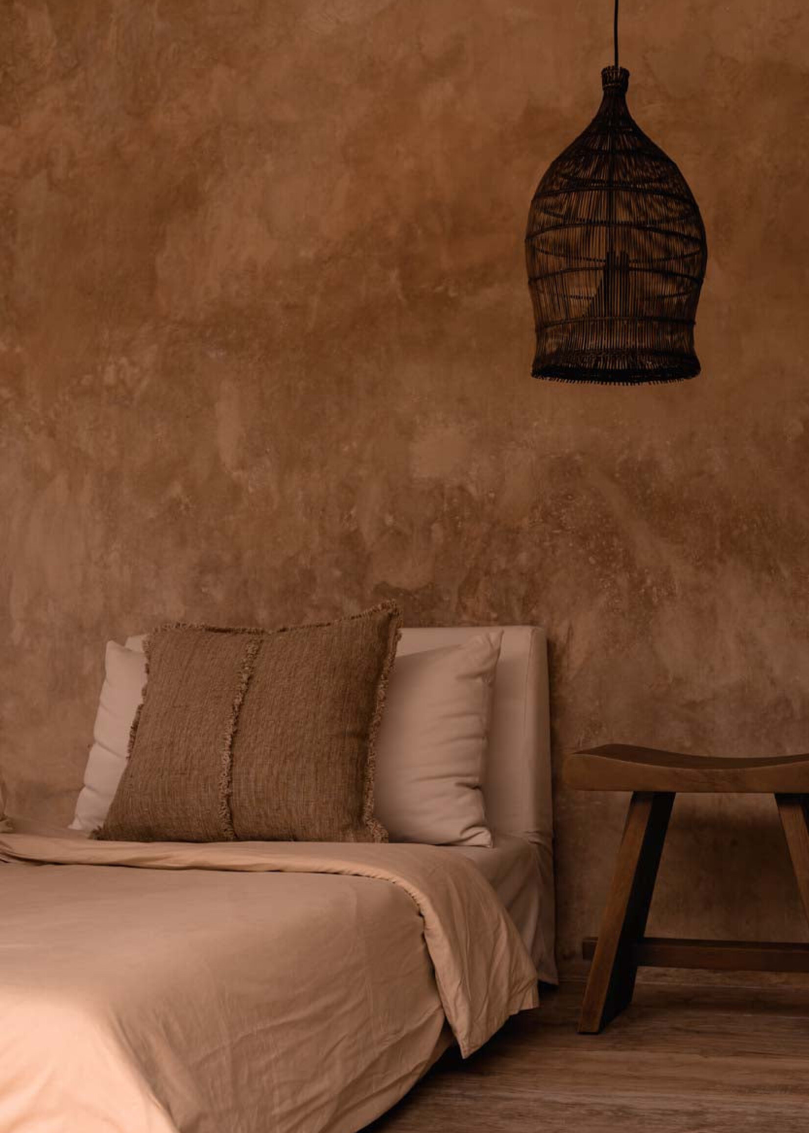 Bazar Bizar Antwerp The Woven Bell Pendant - Dark Walnut - S