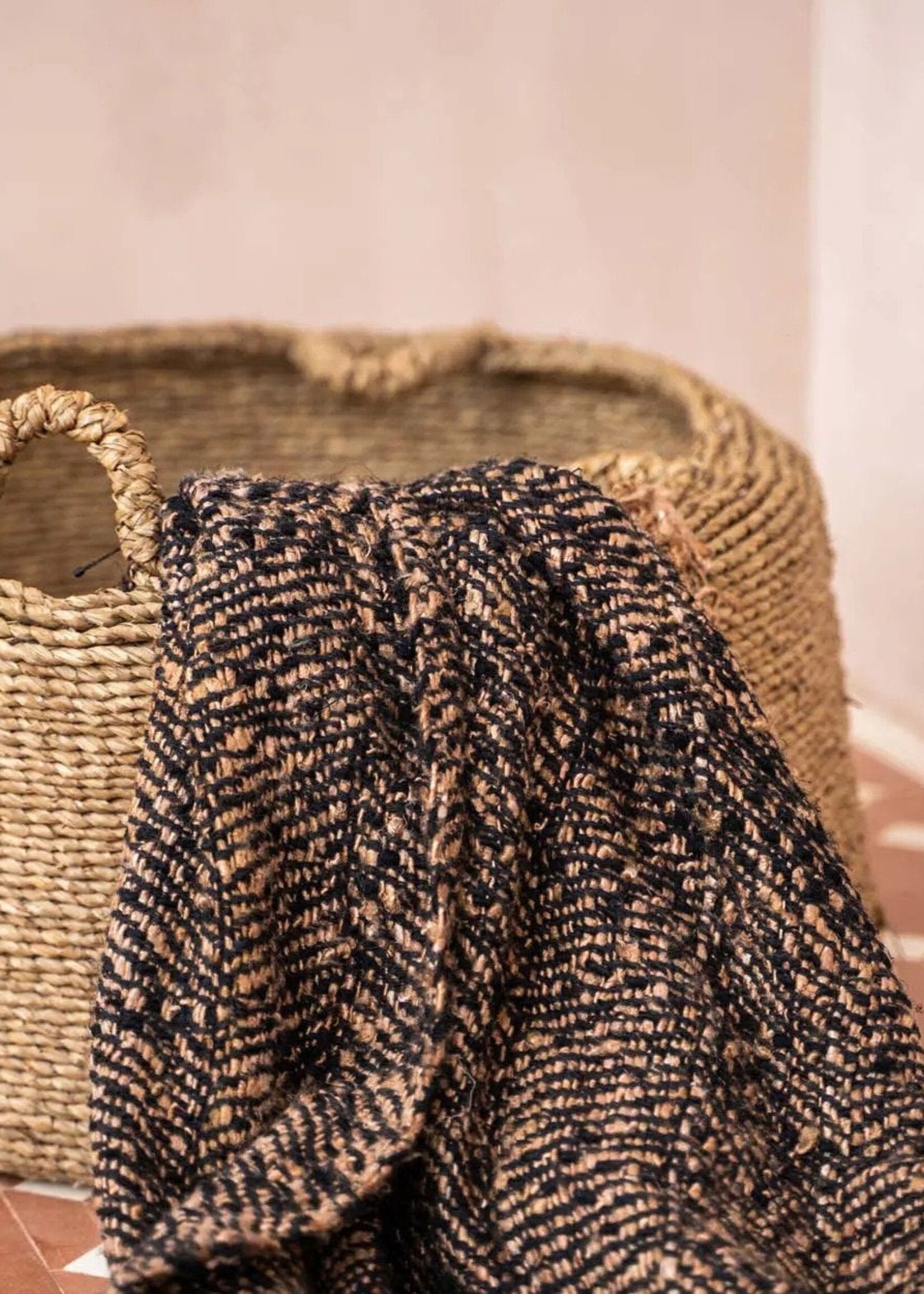 Bazar Bizar Antwerp Les Quatre Mains Baskets - Natural - M