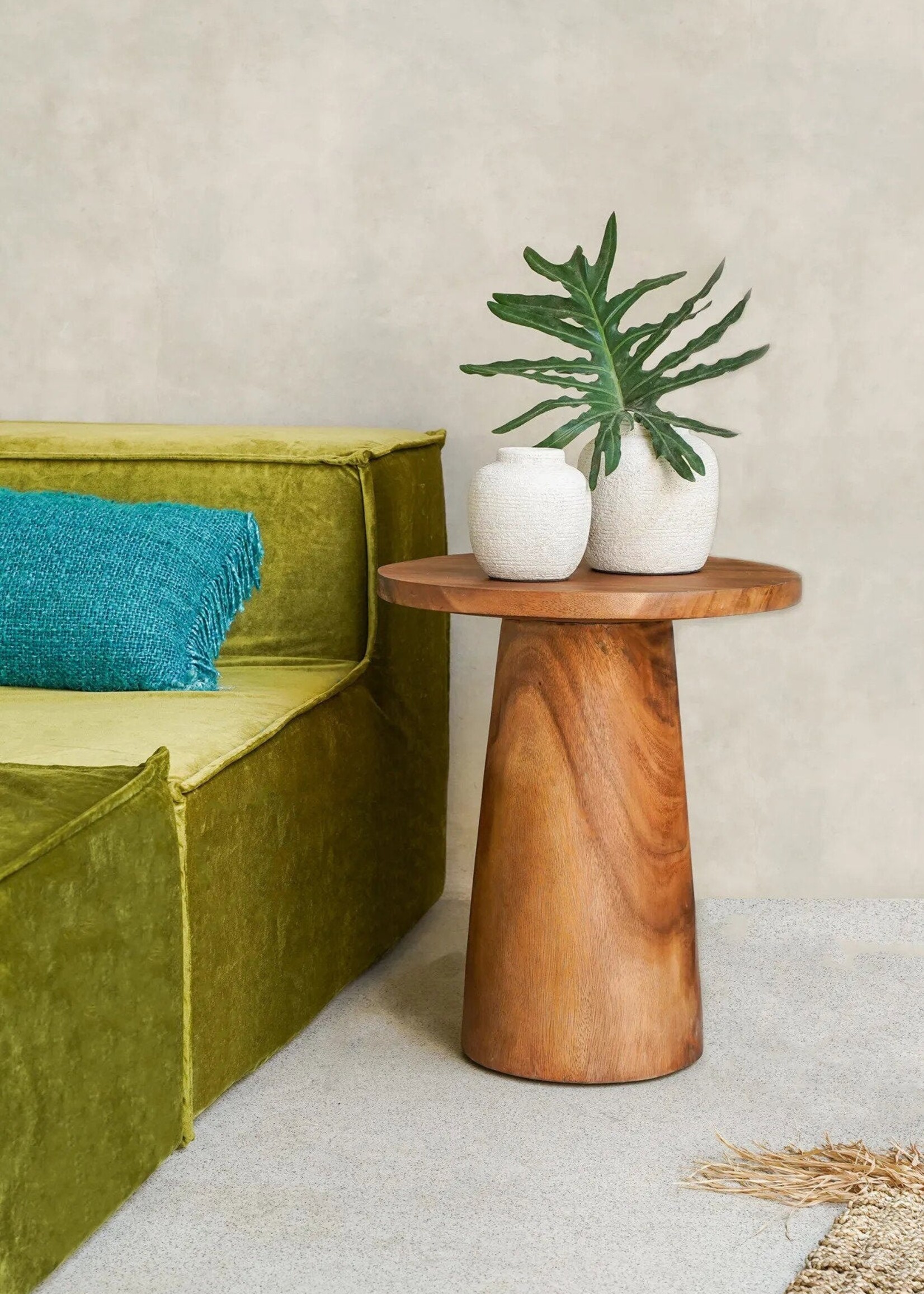 Bazar Bizar Antwerp The Peaky Vase - Concrete - S