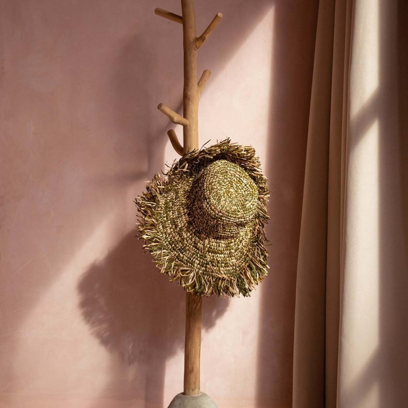 Bazar Bizar Antwerp The Concrete Coat Hanger - Natural
