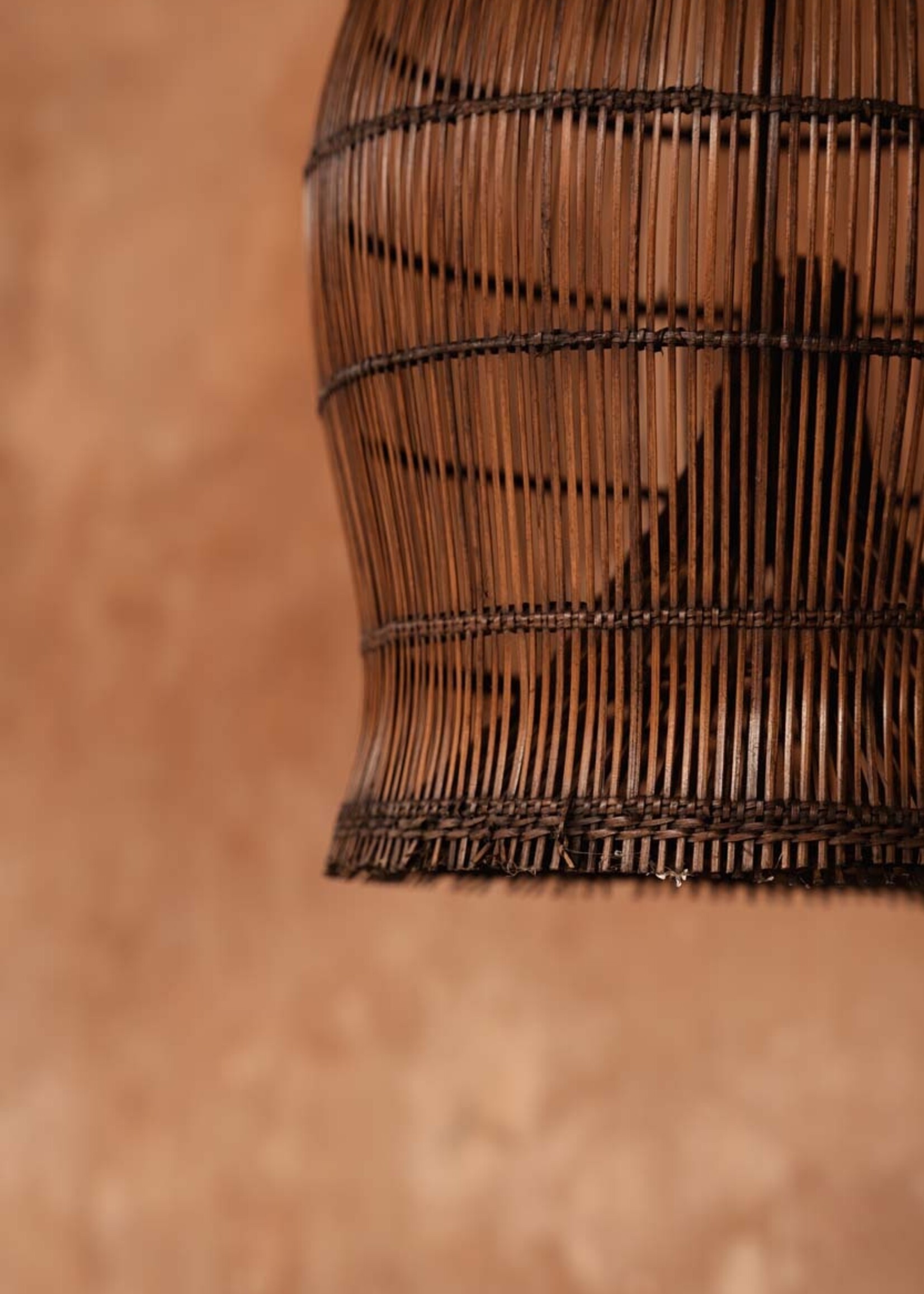 Bazar Bizar Antwerp The Woven Bell Pendant - Dark Walnut - S
