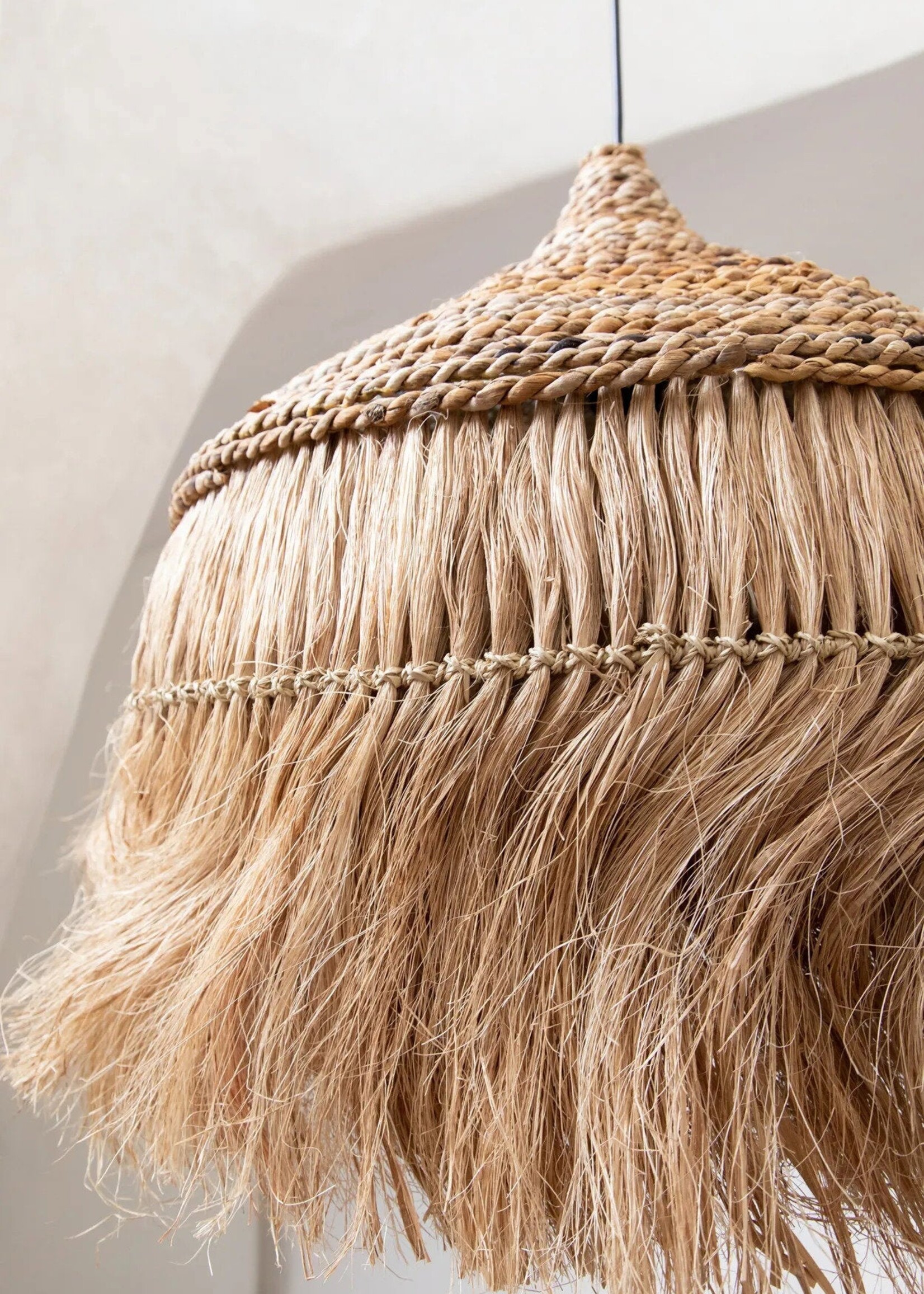 Bazar Bizar Antwerp The Abaca Hoola Pendant - Natural - L