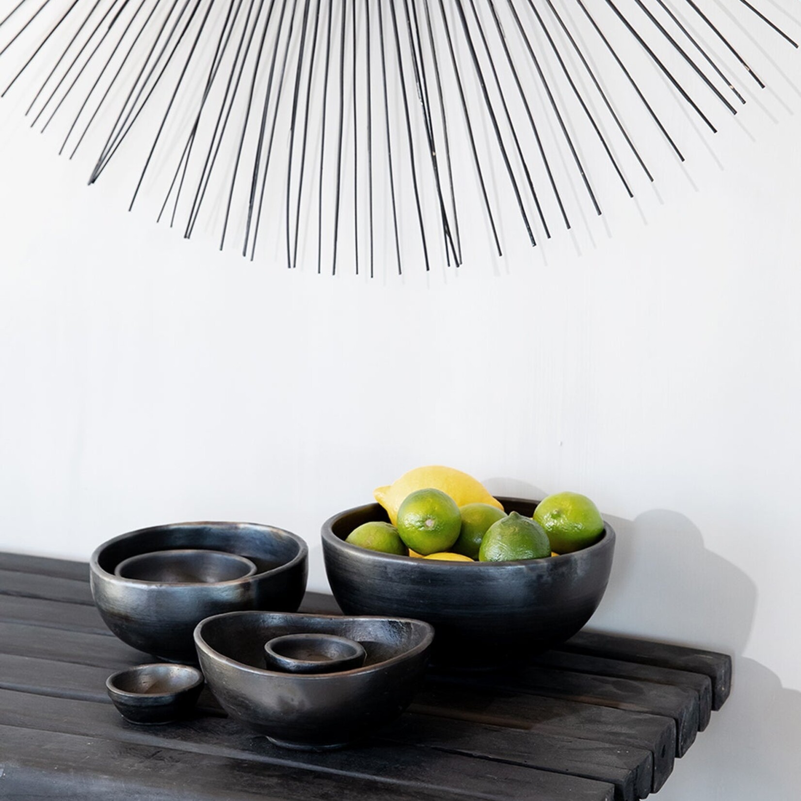Bazar Bizar Antwerp The Burned Curved Bowls - Black - Set of 3