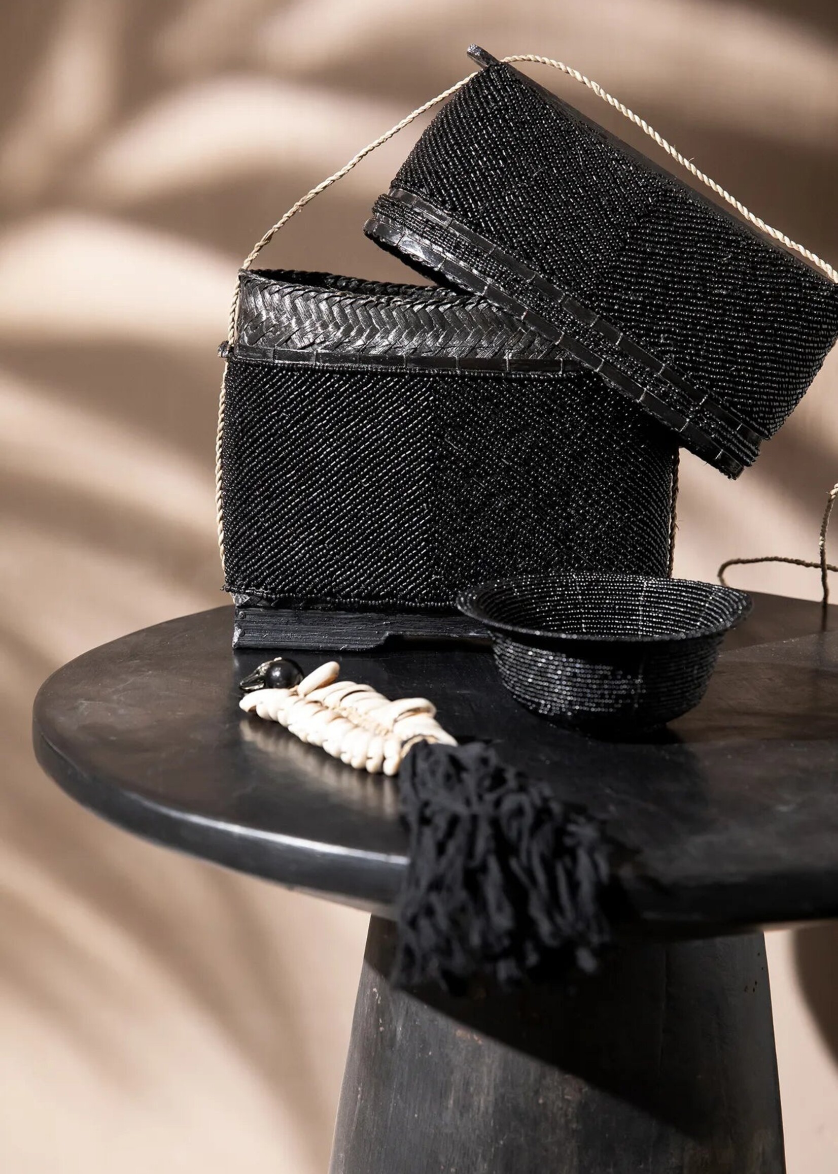 Bazar Bizar Antwerp The Beaded Treasure Box - Black