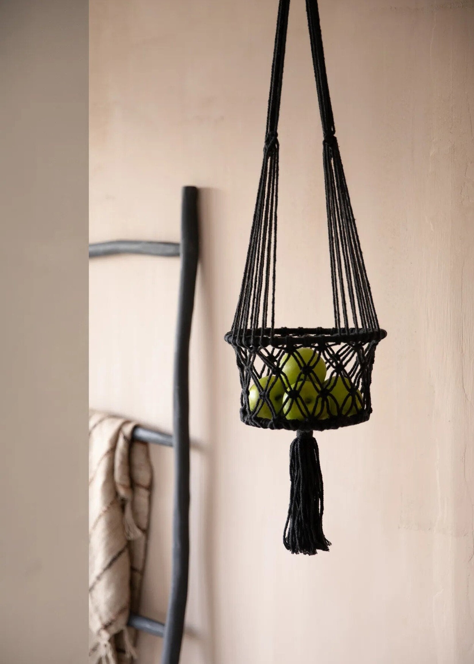 Bazar Bizar Antwerp The Macrame Plant Holder - Black - L