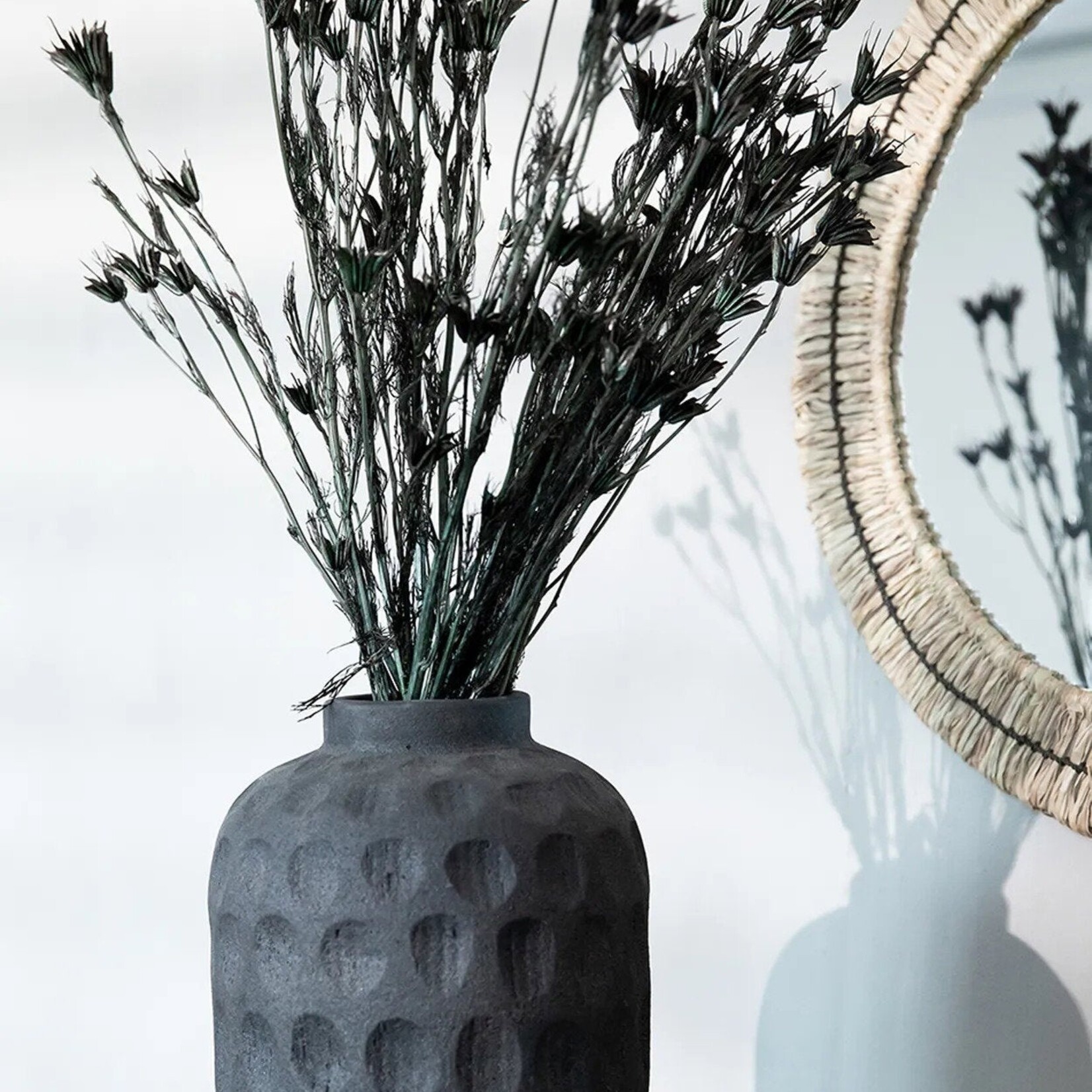 Bazar Bizar The Trendy Vase - Black - L