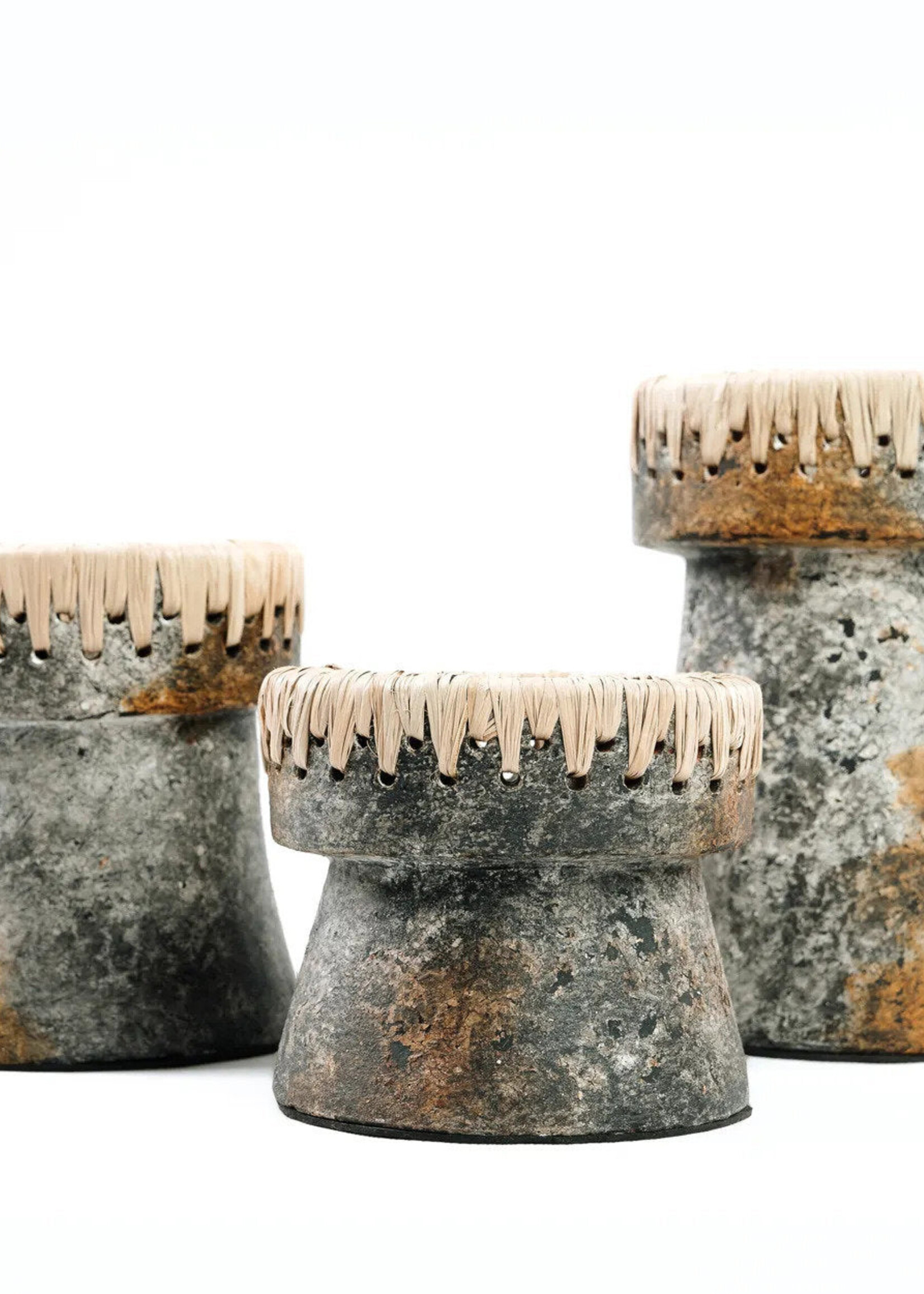 Bazar Bizar Antwerp The Pretty Candle Holder - Antique Grey - L