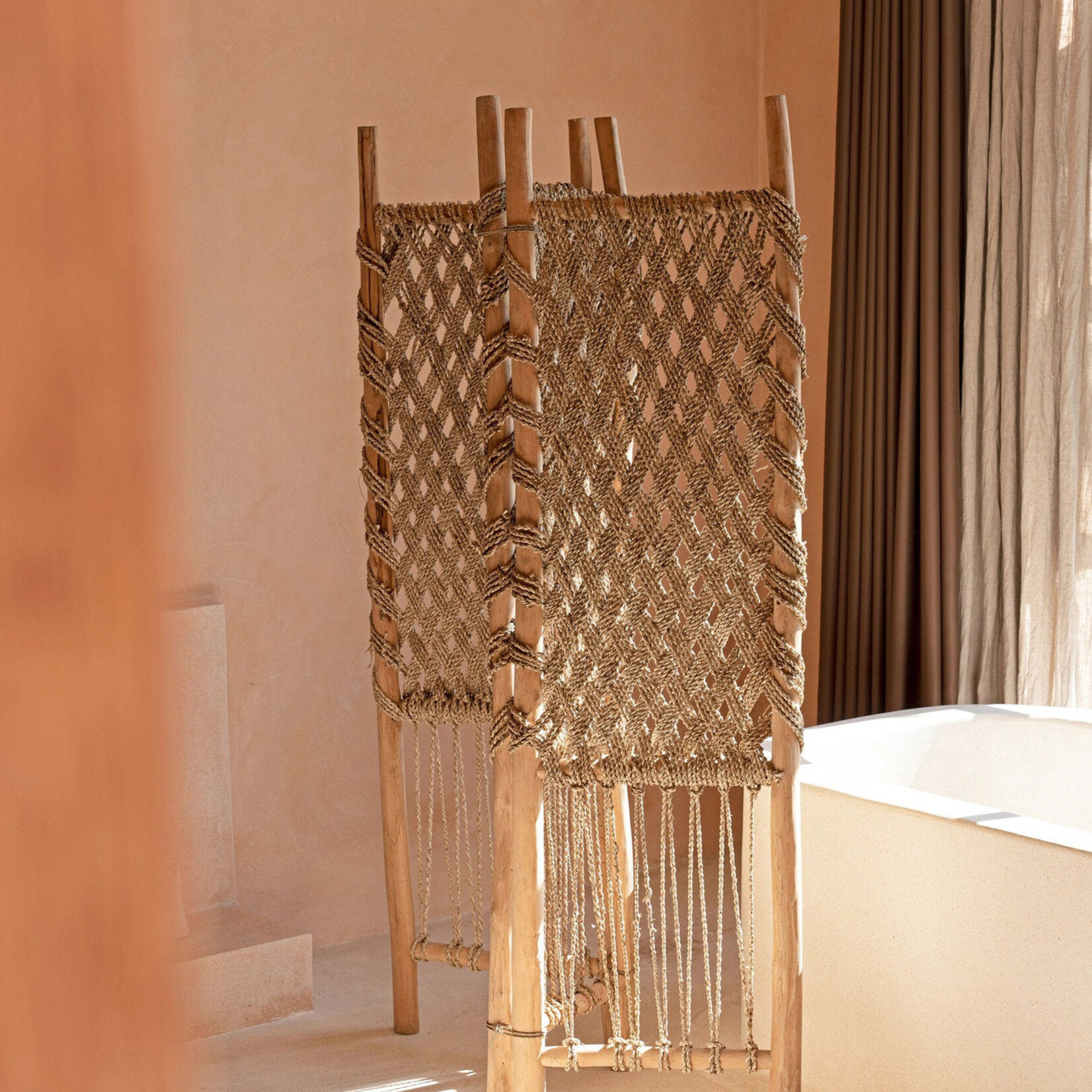 Bazar Bizar Antwerp The Room Divider - Natural
