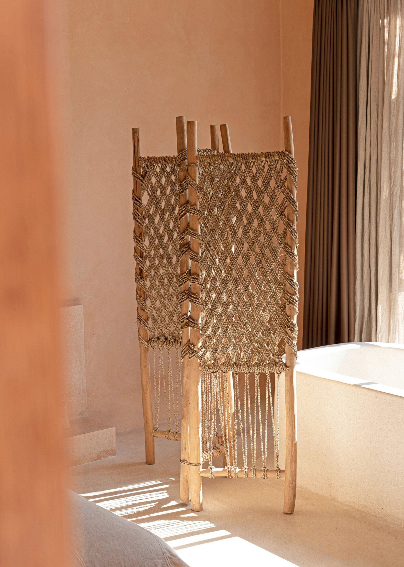 Bazar Bizar Antwerp The Room Divider - Natural