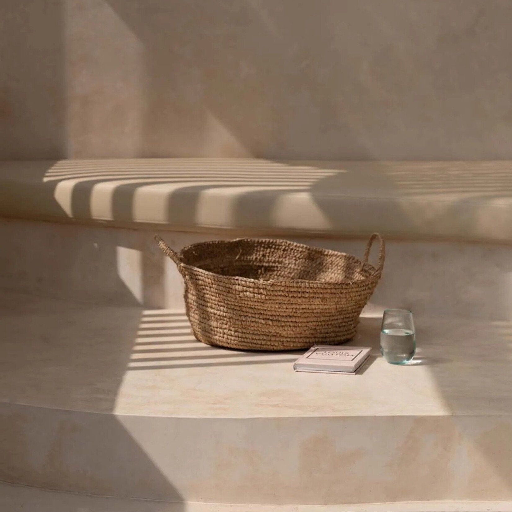 Bazar Bizar Antwerp The Raffia Basket Trays - Natural - M