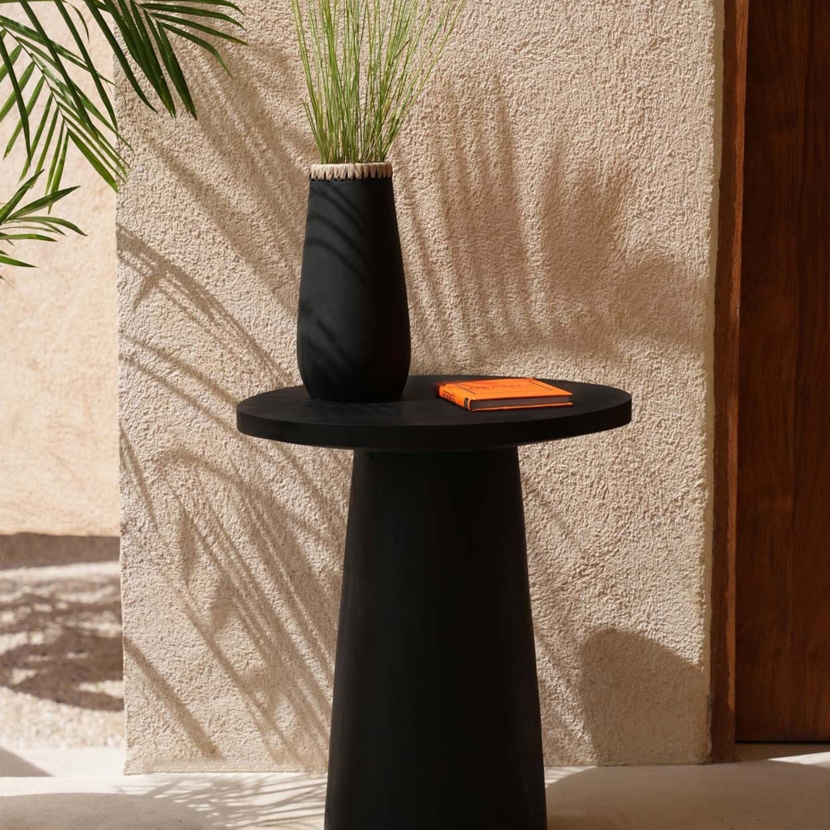 Bazar Bizar Antwerp The Timber Conic Side Table - Black - 50