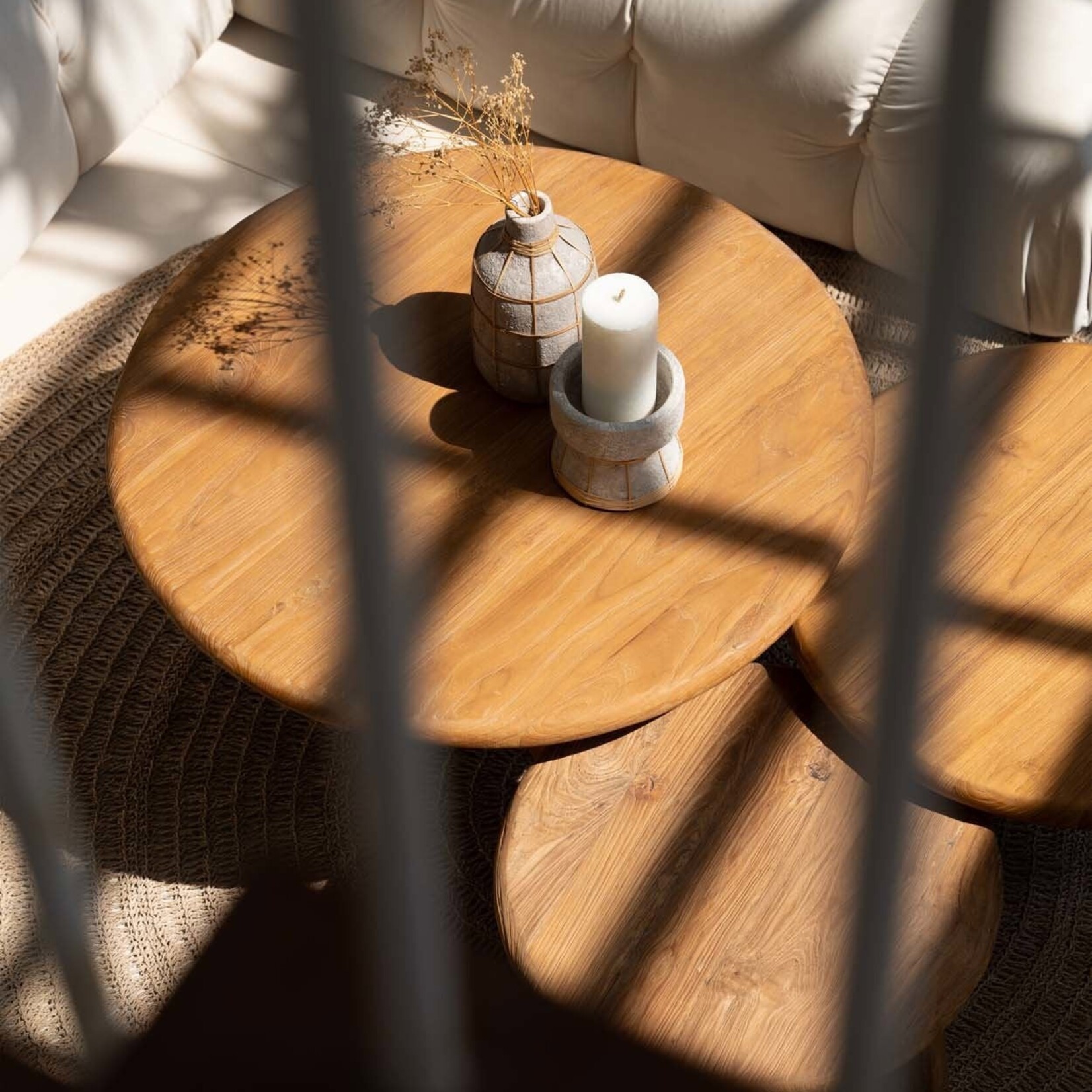 Bazar Bizar Antwerp The Whoopy Vase - Concrete Natural - L