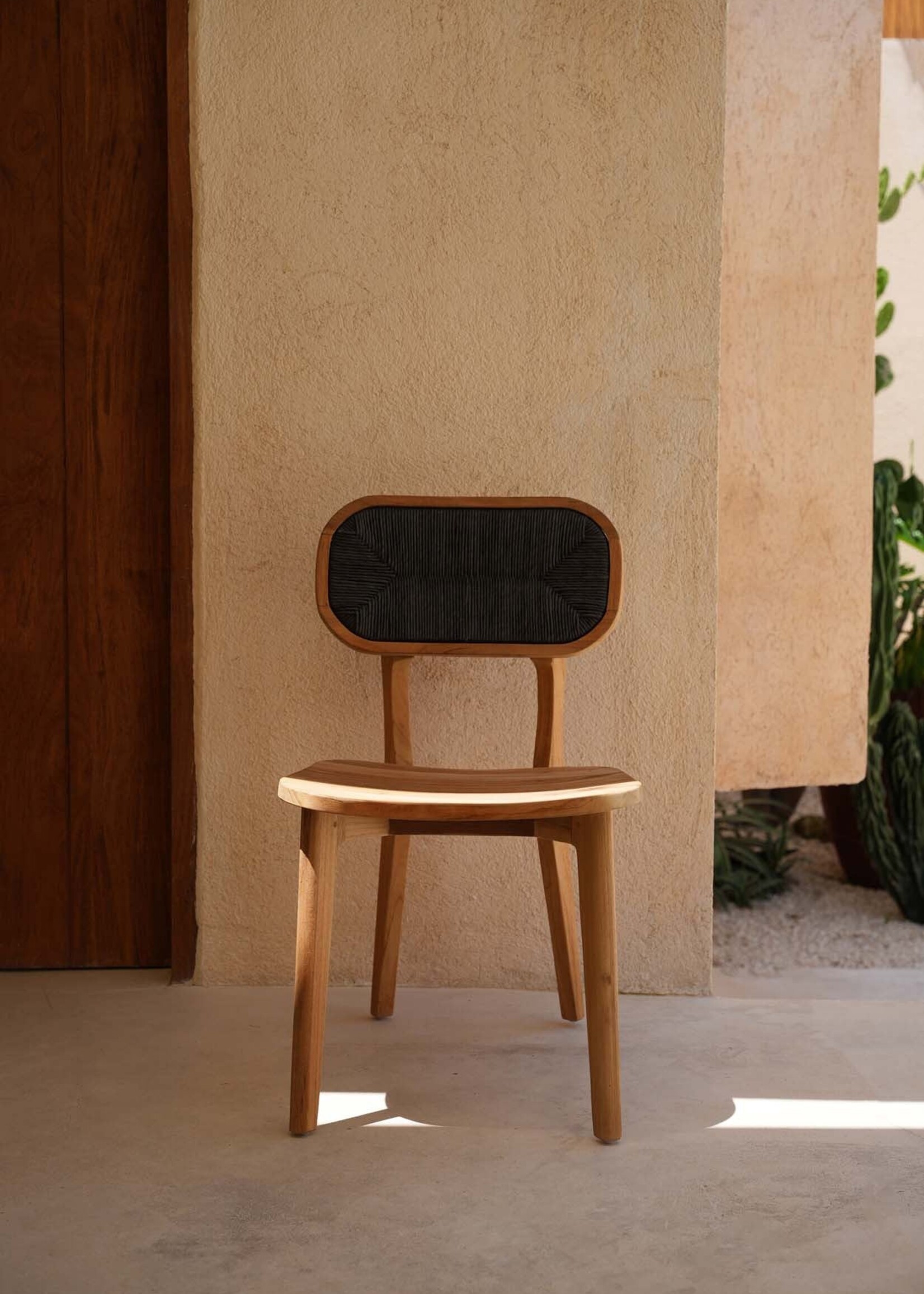 Bazar Bizar Antwerp The Arigato Dining Chair - Outdoor