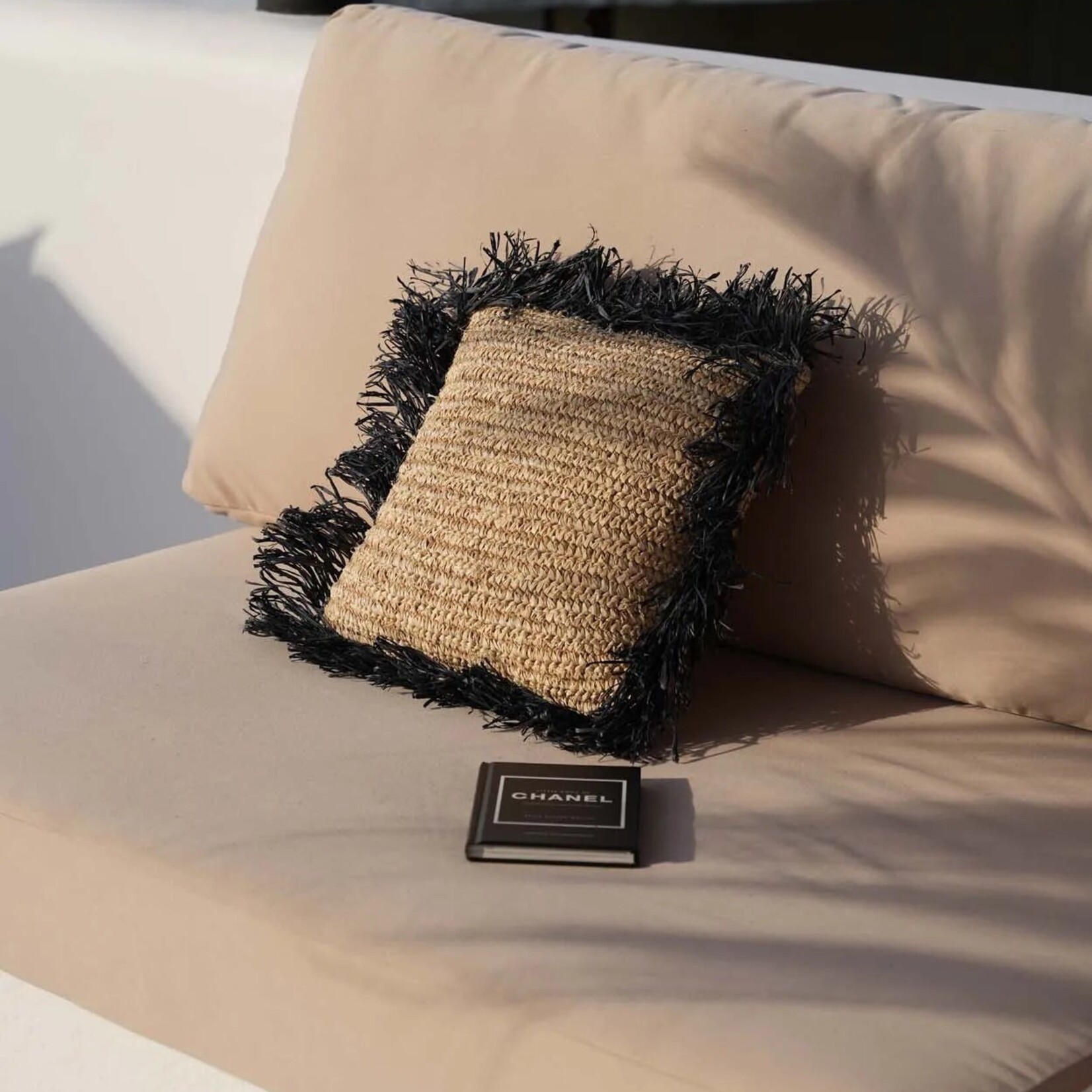 Bazar Bizar Antwerp The Raffia Cushion Cover Square - Natural Black - 40x40
