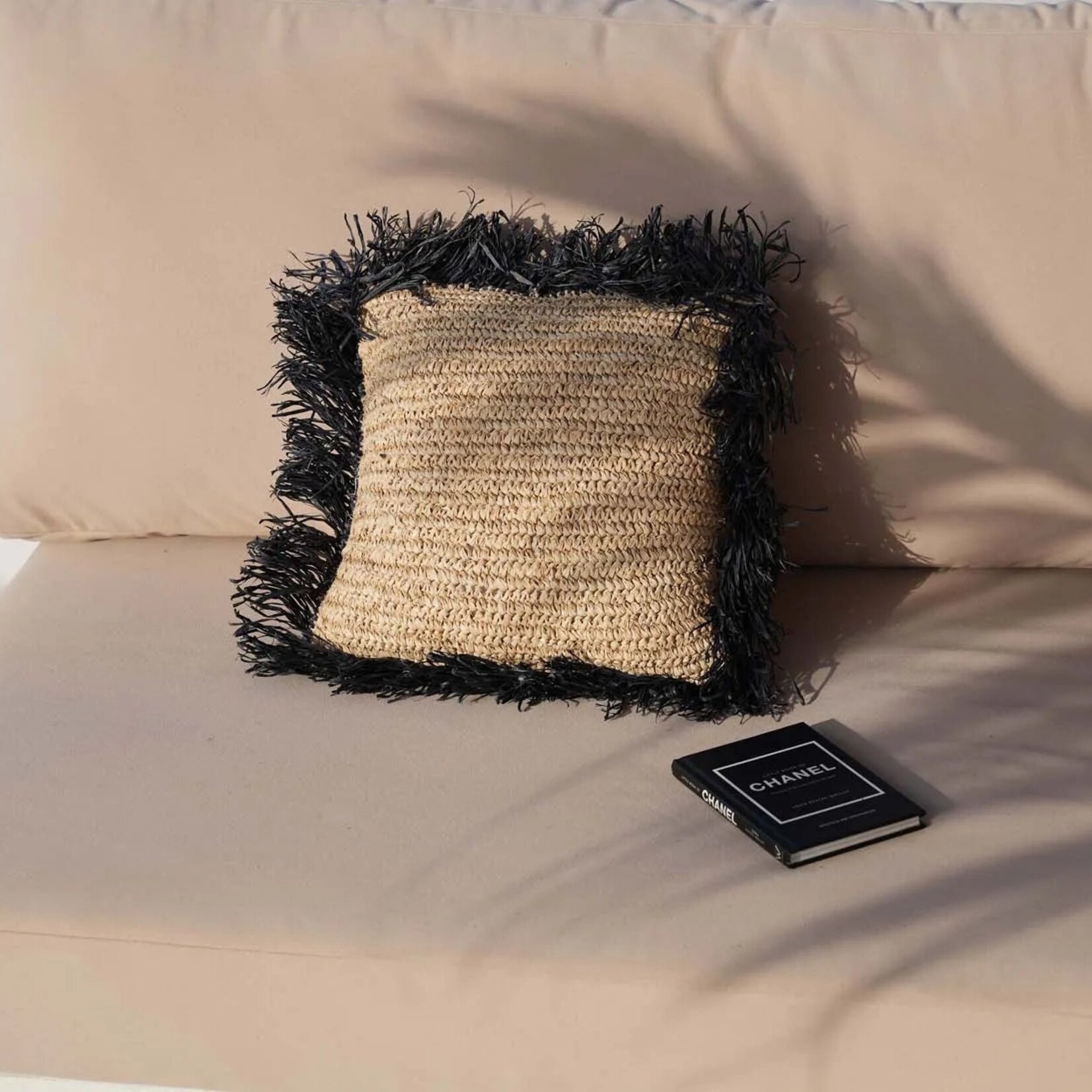 Bazar Bizar Antwerp The Raffia Cushion Cover Square - Natural Black - 40x40