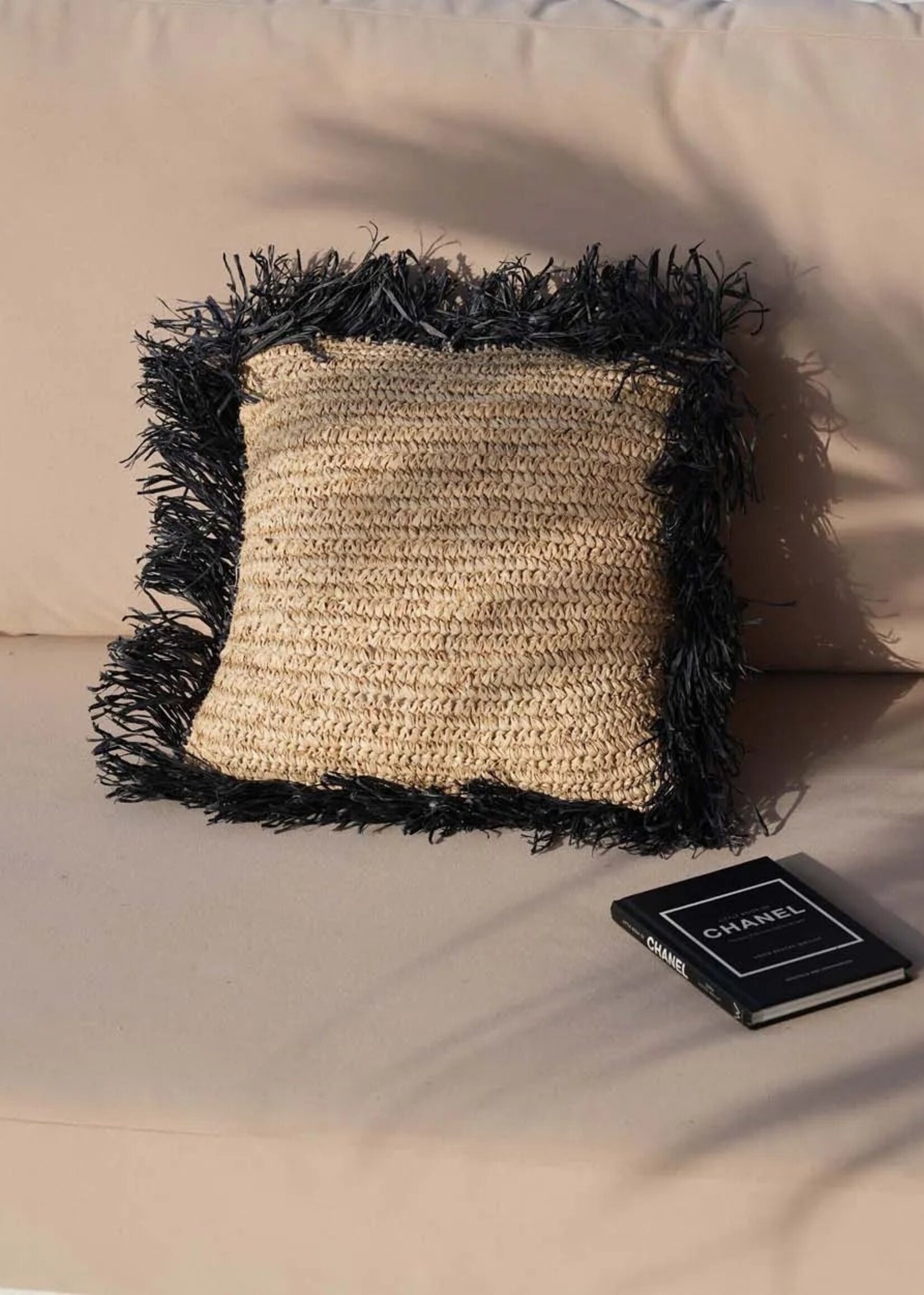 Bazar Bizar Antwerp The Raffia Cushion Cover Square - Natural Black - 40x40