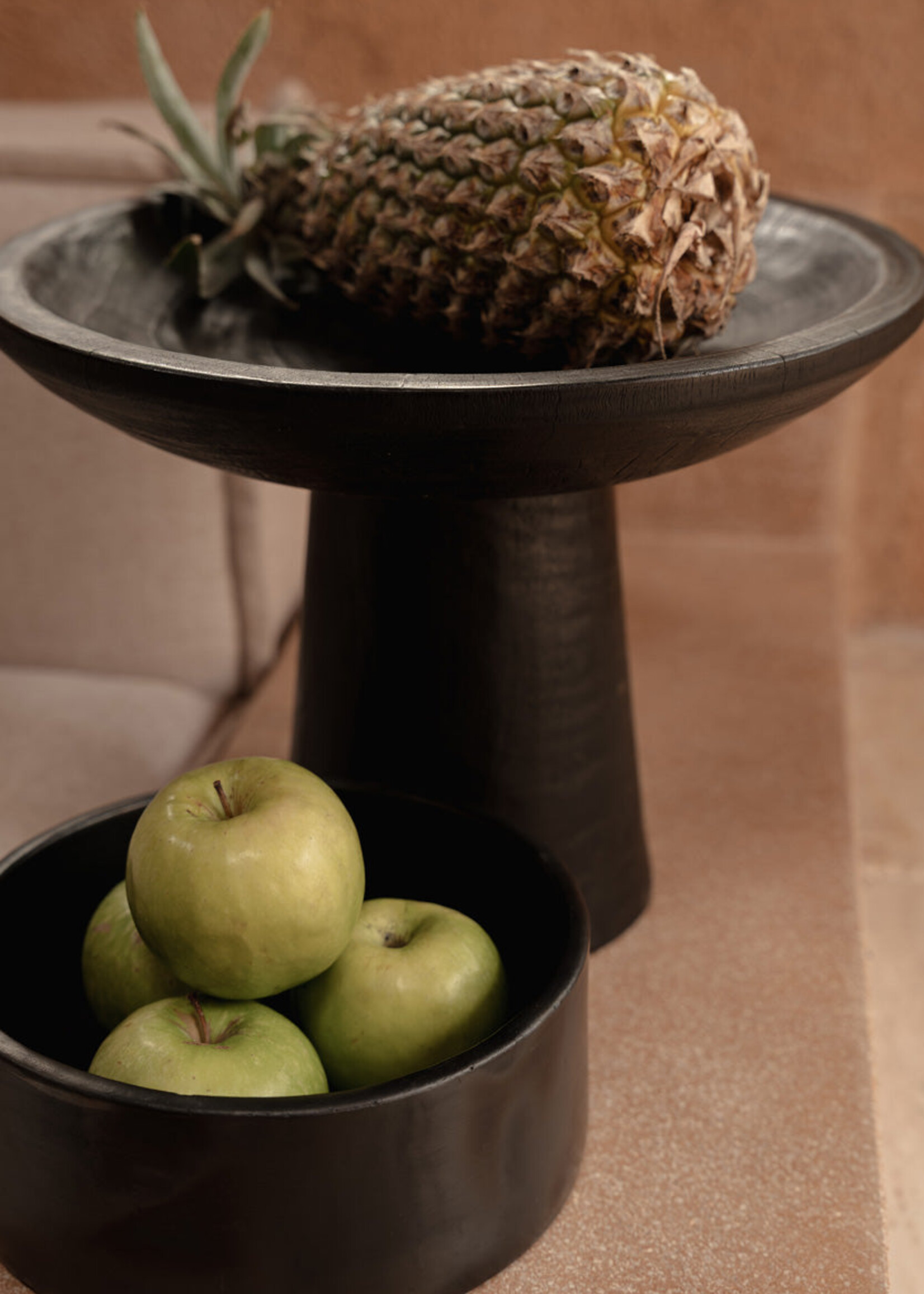 Bazar Bizar Antwerp The Burned Cylinder Dish - Black - L