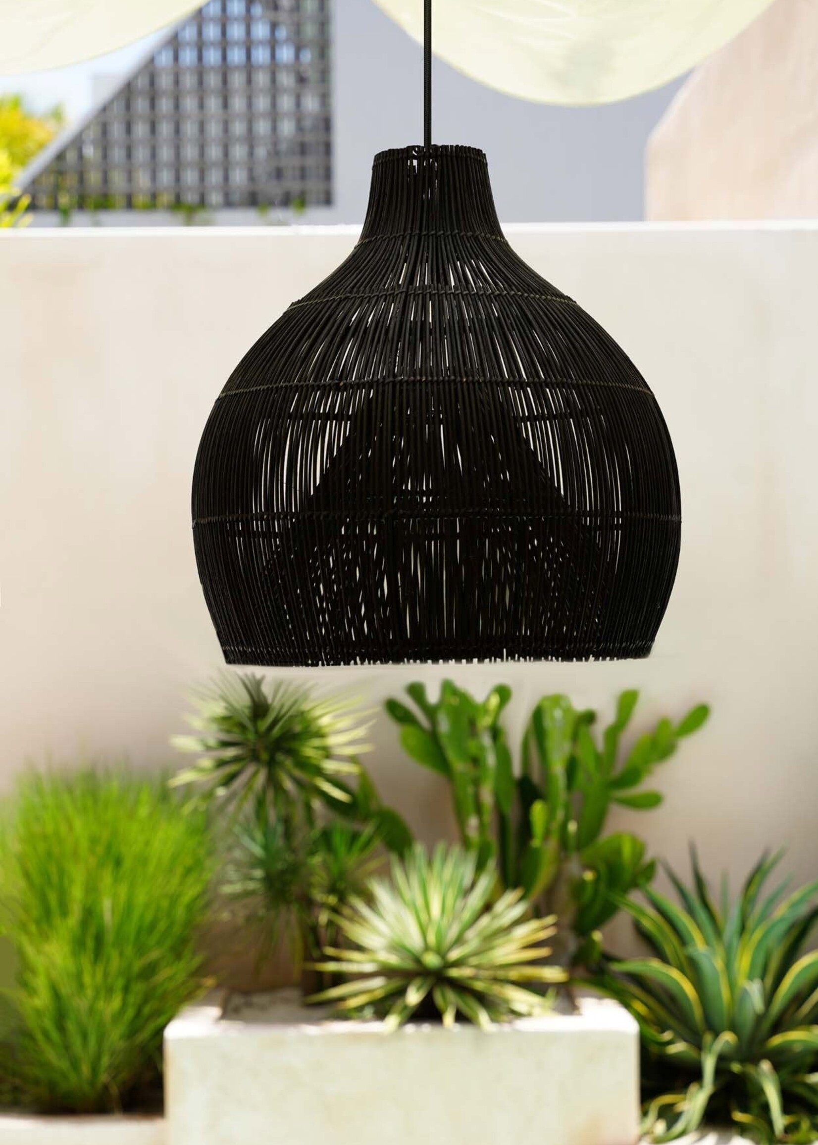 Bazar Bizar Antwerp The Lobster Trap Pendant - Black - L