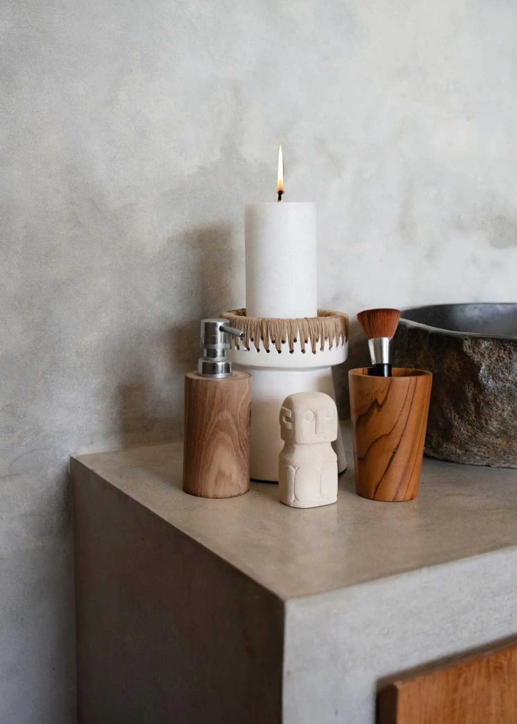 Bazar Bizar Antwerp The Pretty Candle Holder - White Natural - M