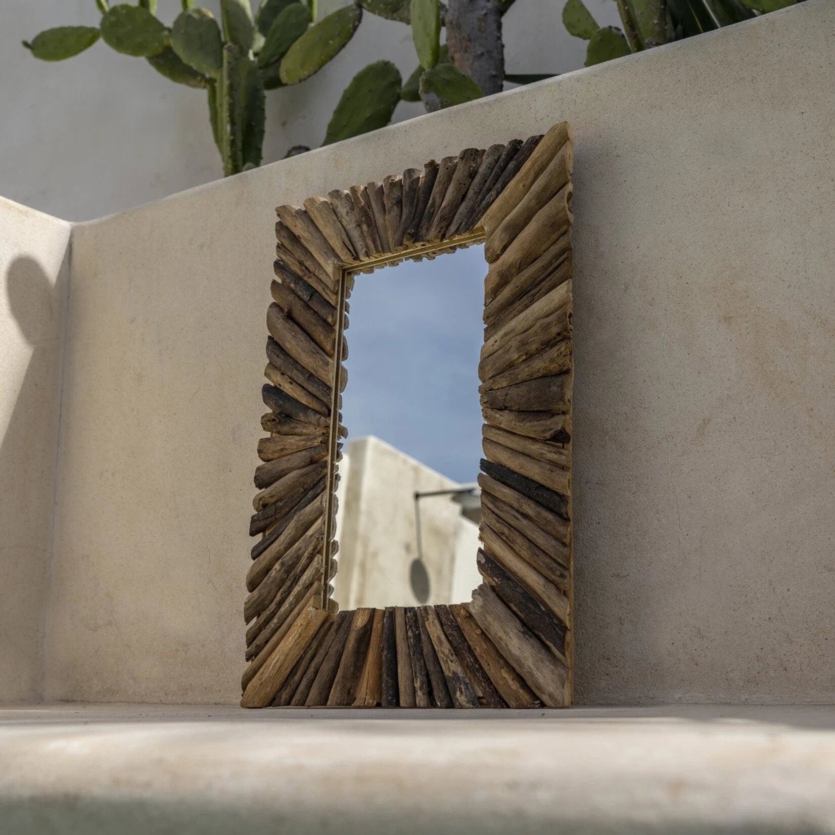 Bazar Bizar Antwerp The Driftwood Framed Mirror - Natural - M