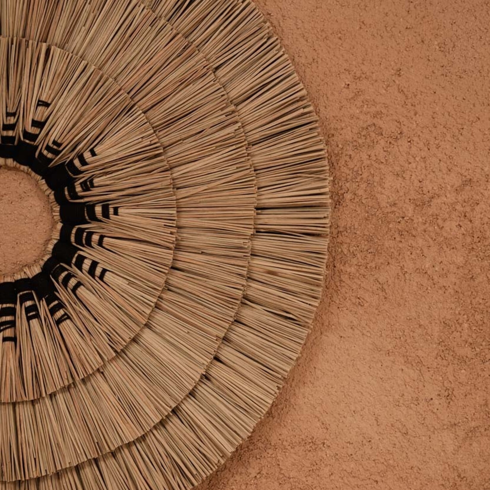 Bazar Bizar Antwerp The Mengdong Wall Deco - Natural Black