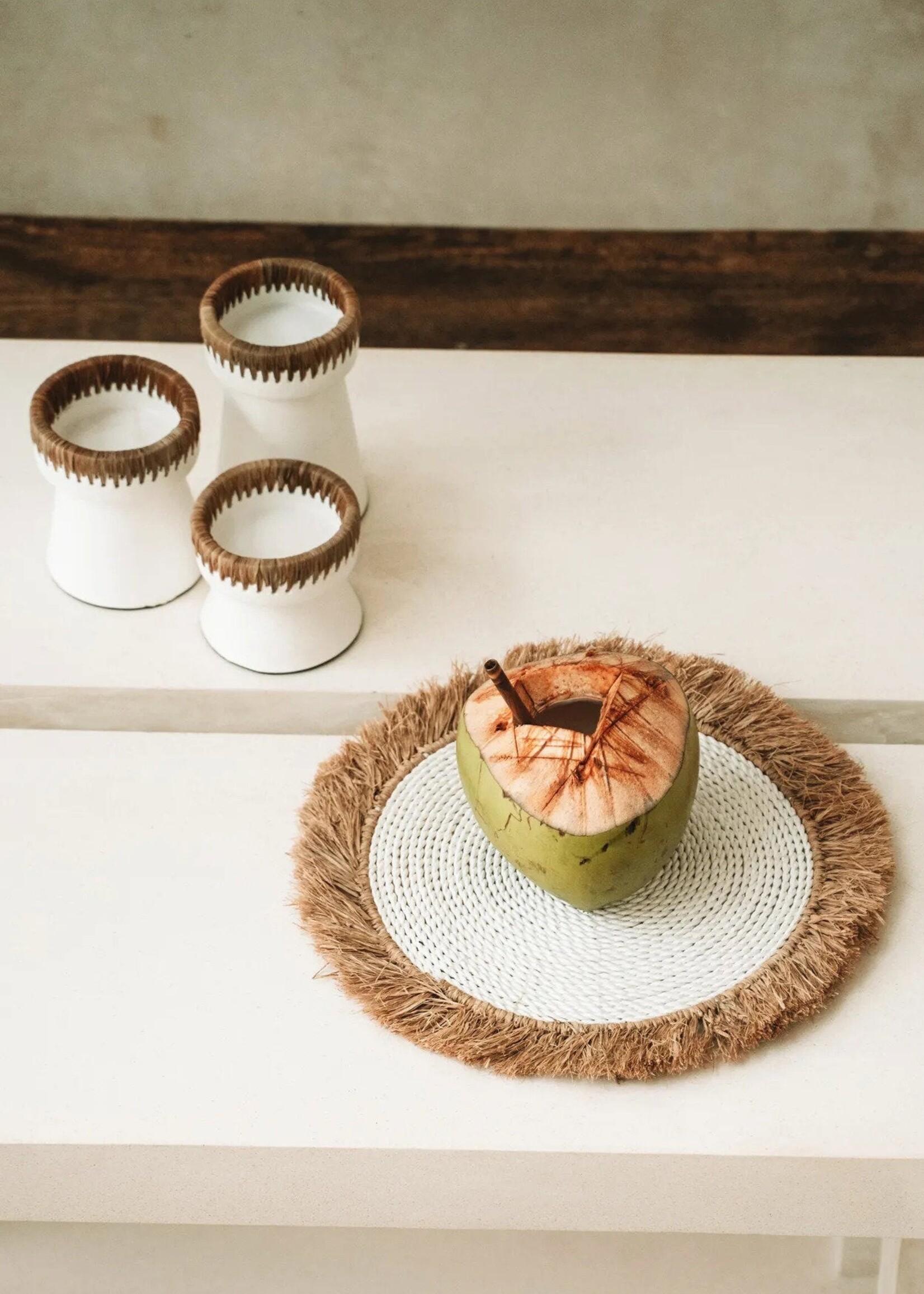 Bazar Bizar Antwerp The Pretty Candle Holder - White Natural - M
