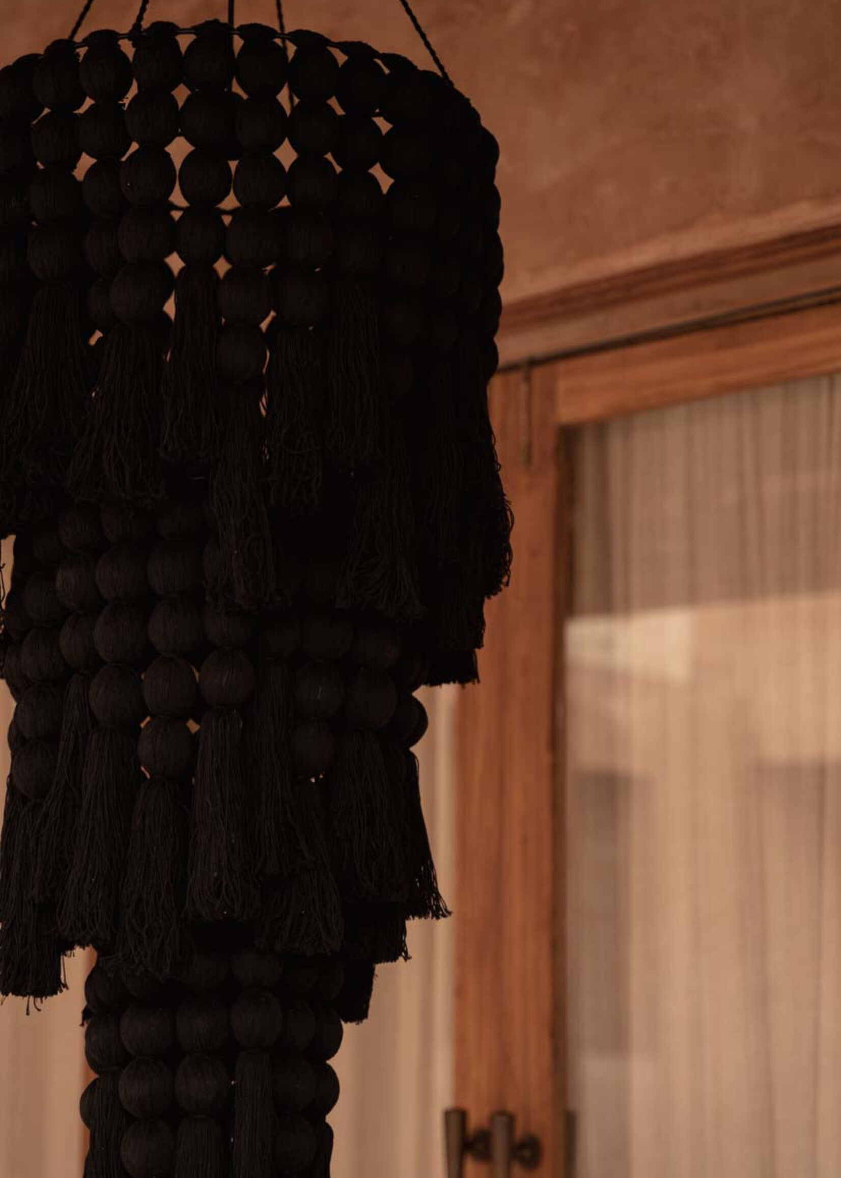 Bazar Bizar Antwerp The Nomad Cotton Chandelier - Black - XL