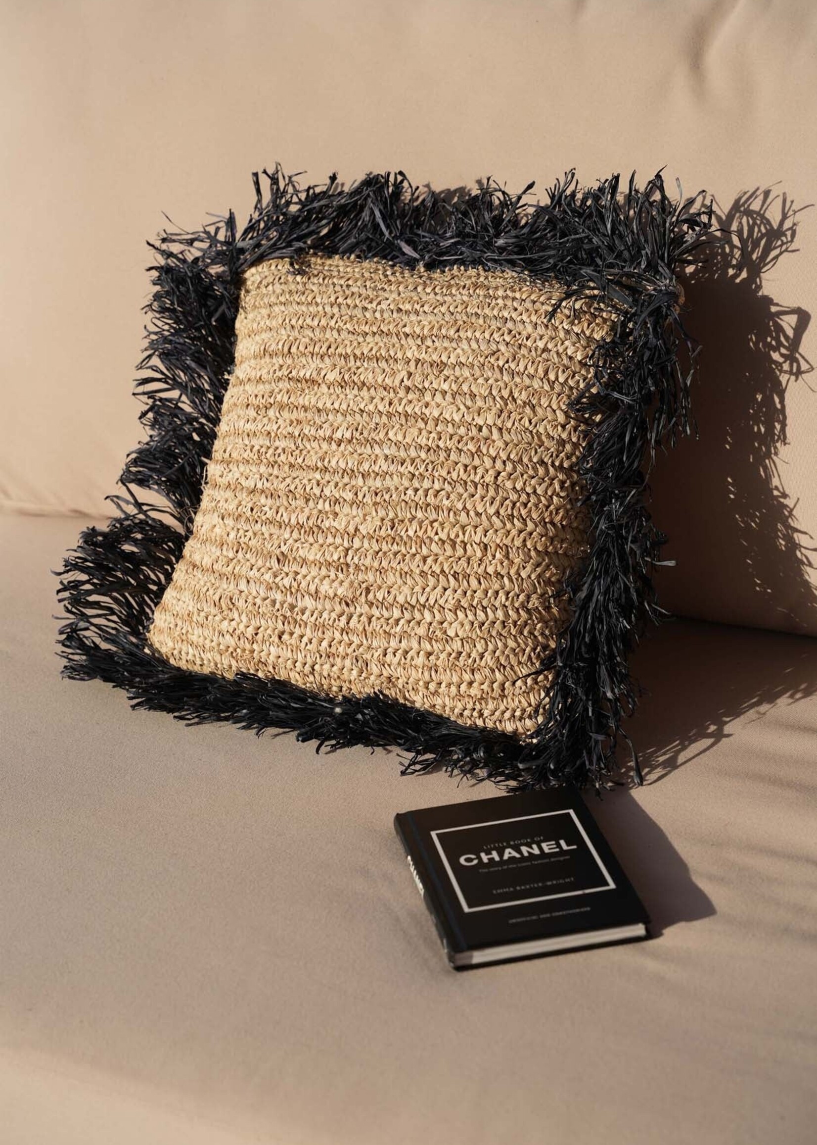 Bazar Bizar Antwerp The Raffia Cushion Cover Square - Natural Black - 40x40