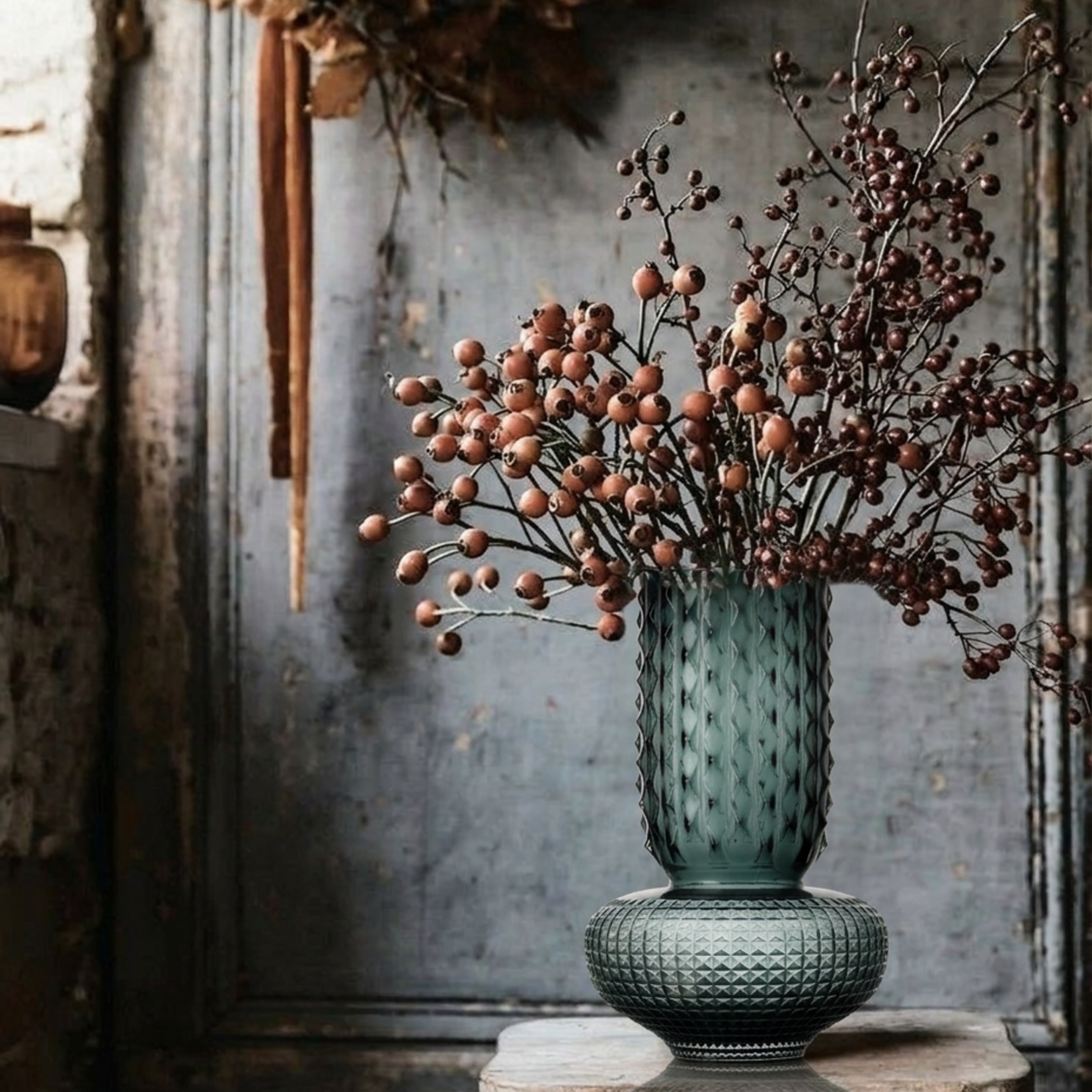 Bazar Bizar Antwerp The Sapphire Jewel Vase - Blue - L