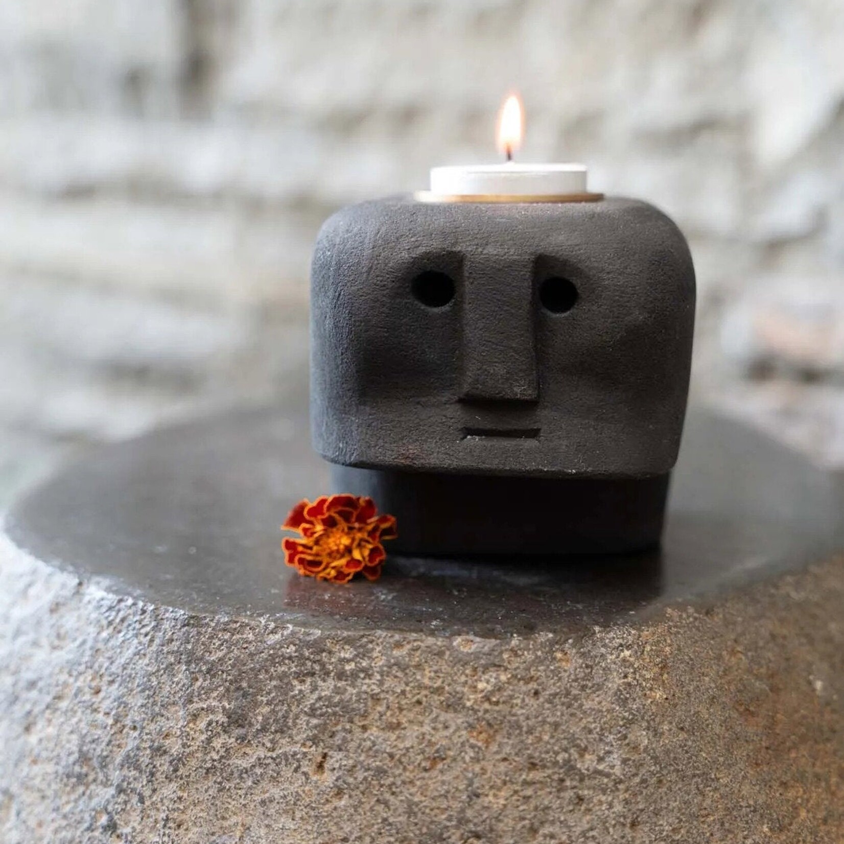 Bazar Bizar Antwerp The Sumba Stone #27 Candle Holder