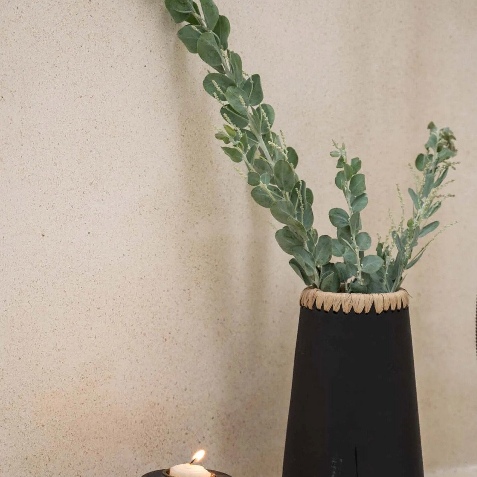 Bazar Bizar Antwerp The Sumba Stone #27 Candle Holder