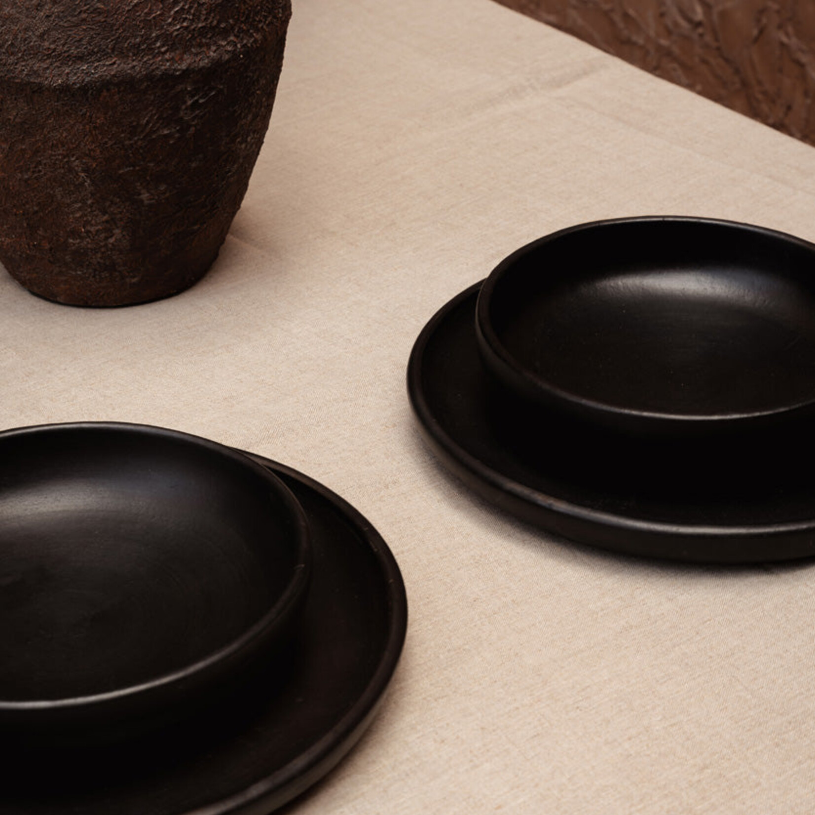 Bazar Bizar Antwerp The Burned Classic Plate - Black - M