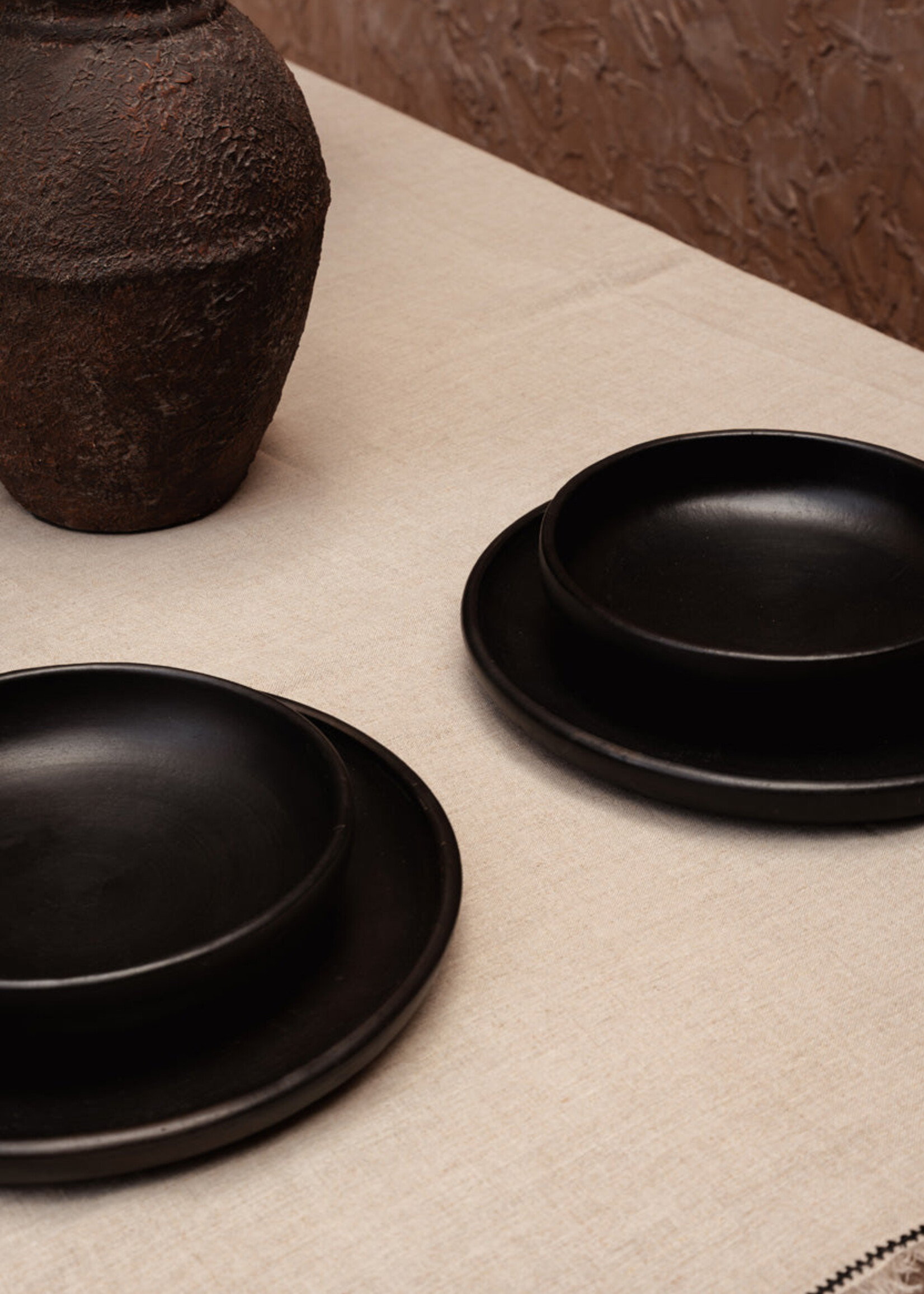 Bazar Bizar Antwerp The Burned Classic Plate - Black - M