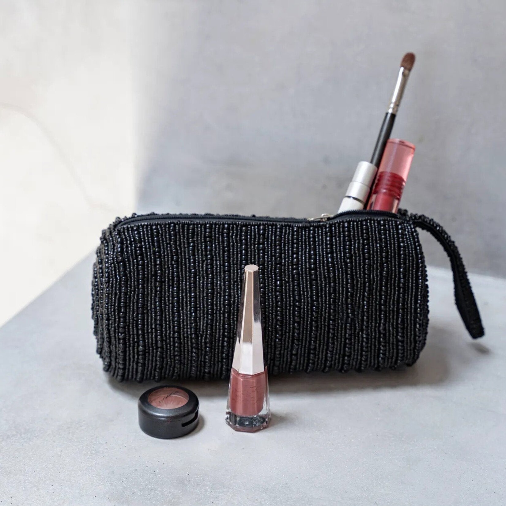 Bazar Bizar Antwerp The Pencil Case - Black