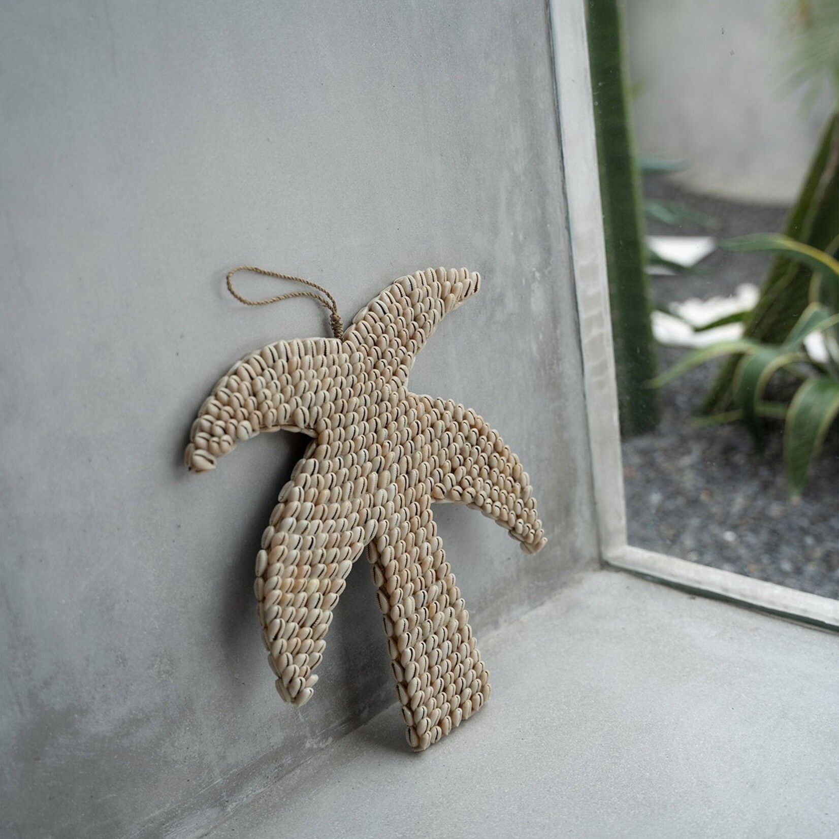 Bazar Bizar Antwerp The Shell Palm Tree - Natural