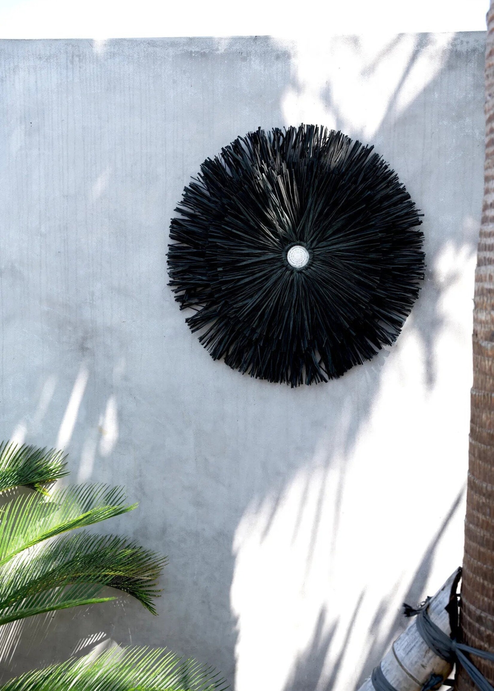 Bazar Bizar Antwerp The Raffia Juju - Black