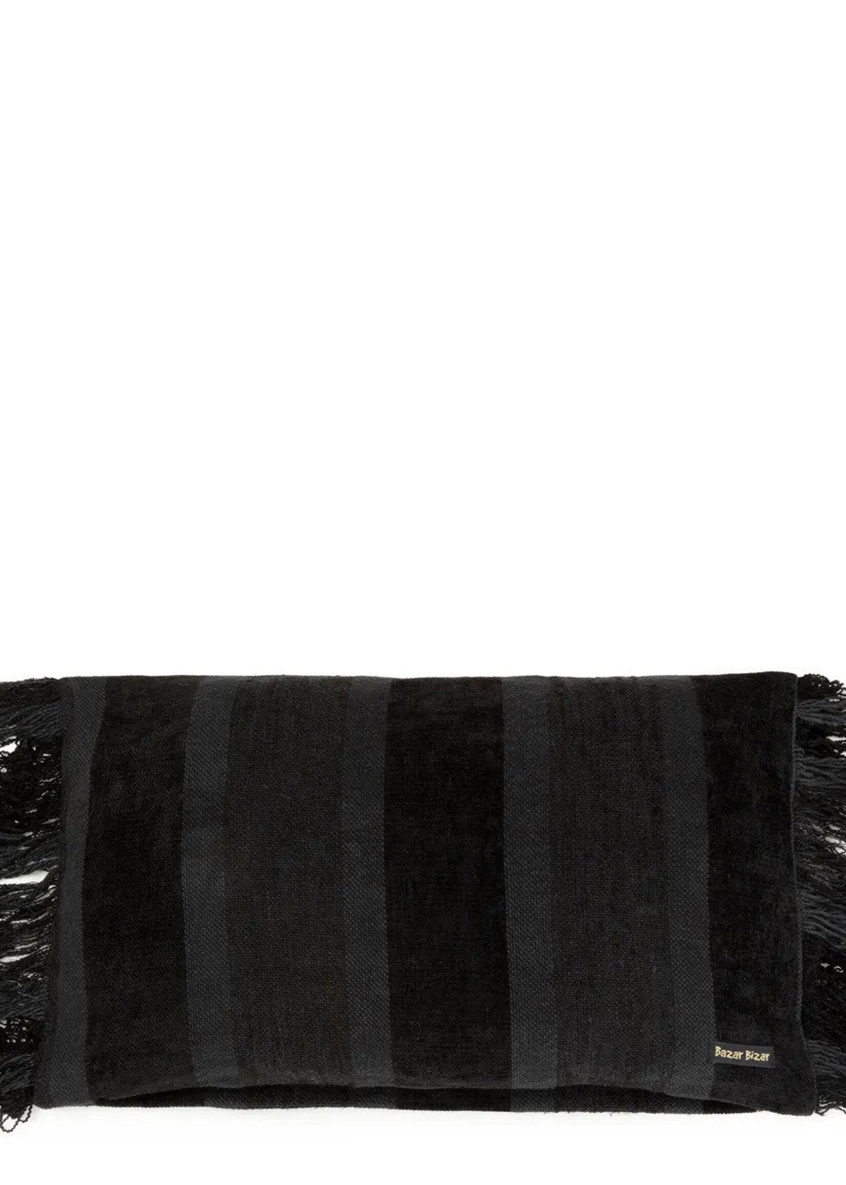 Bazar Bizar Antwerp The Oh My Gee Cushion Cover - Black Velvet - 30x50