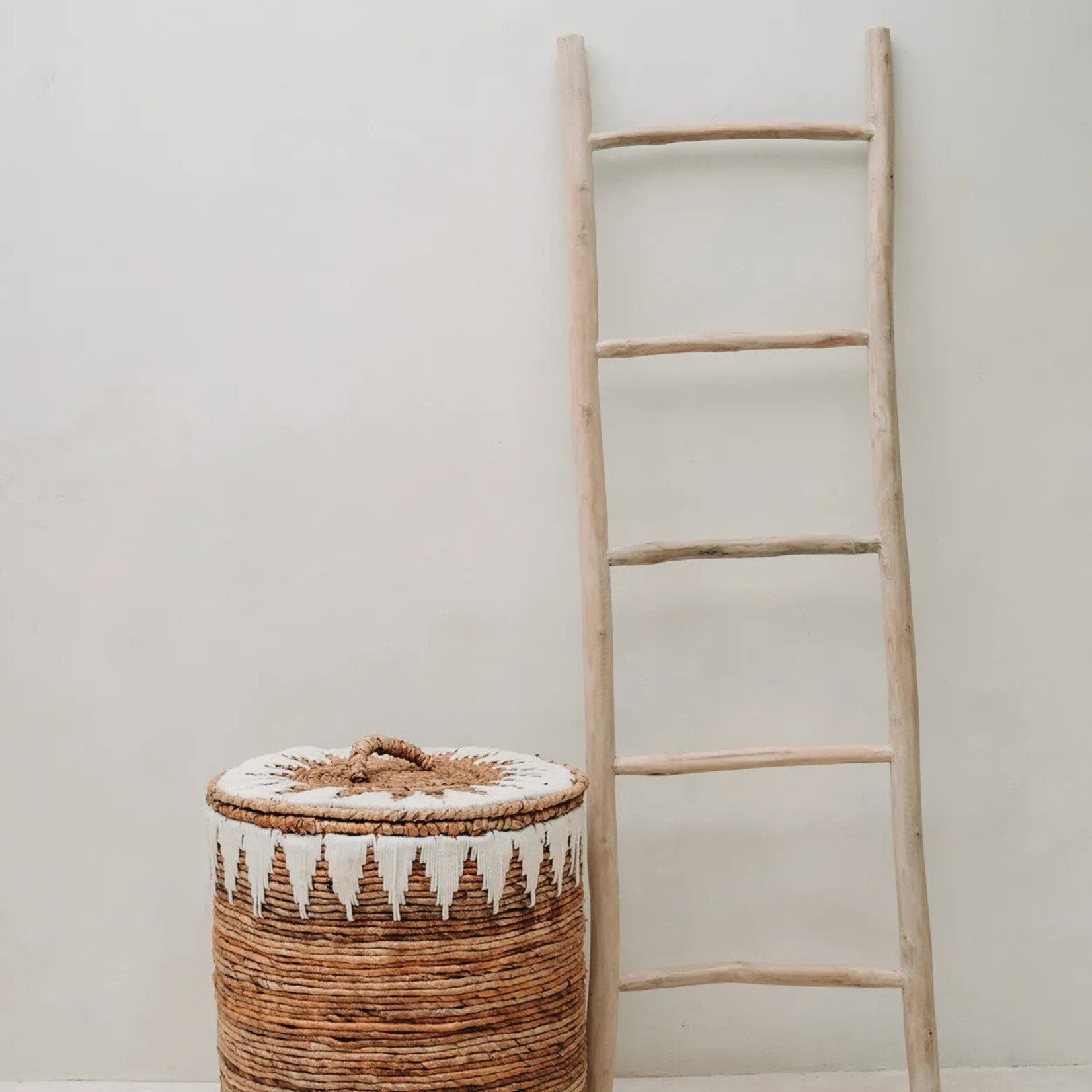 Bazar Bizar Antwerp The Banana Stitched Laundry Baskets - L