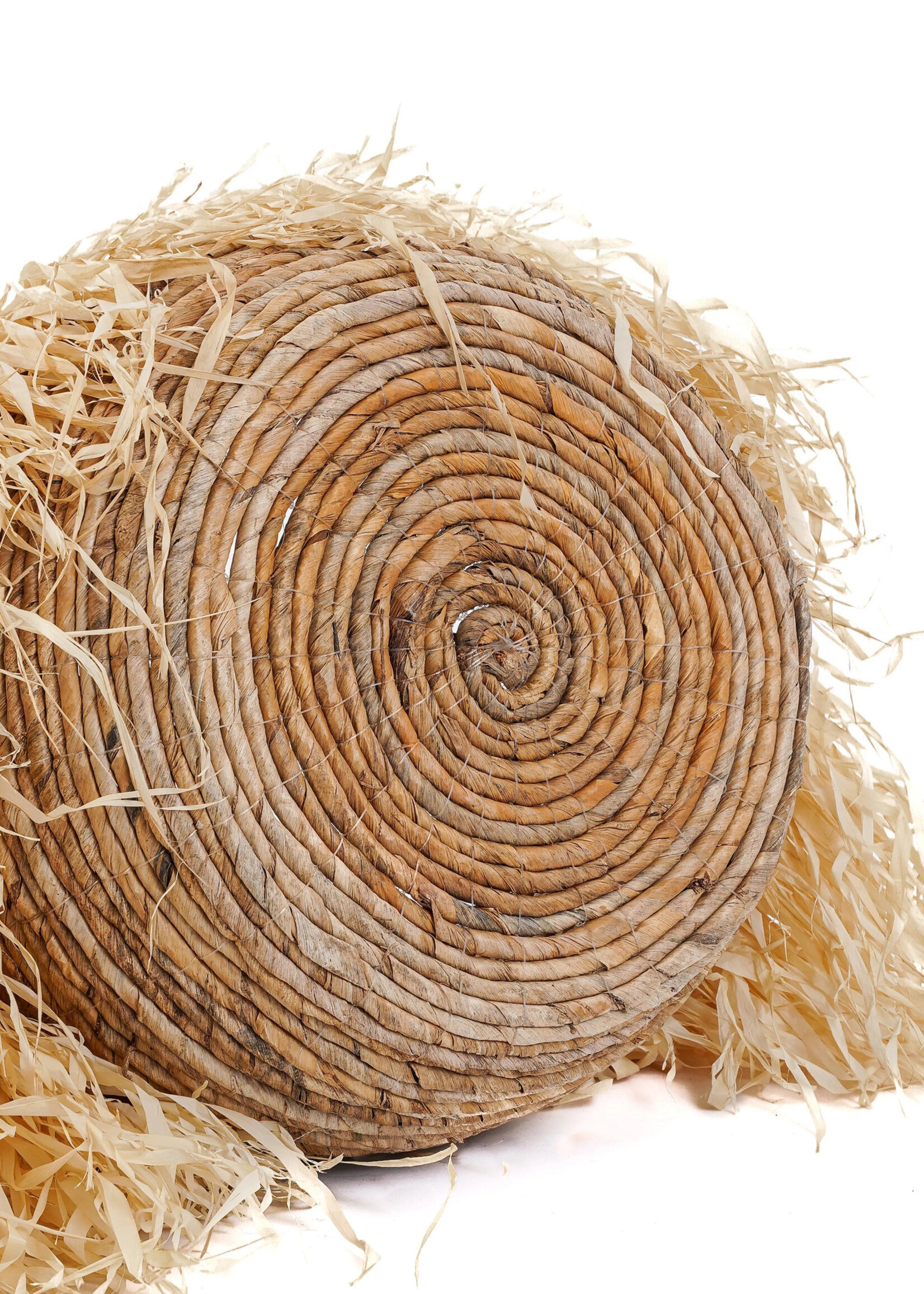 Bazar Bizar Antwerp The Raffia Basket - L