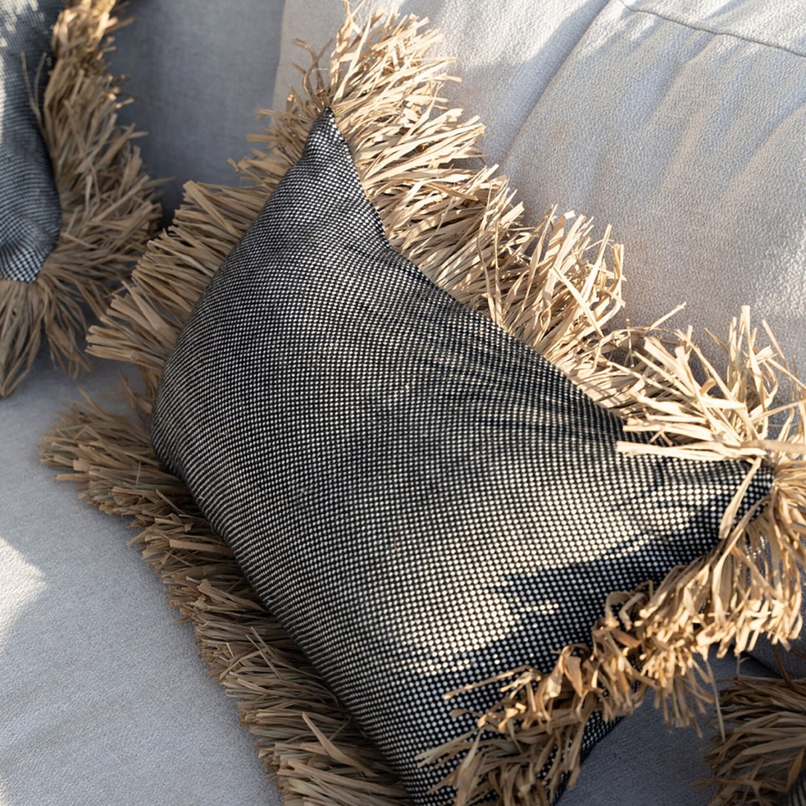 Bazar Bizar Antwerp The Cotton Bonita Cushion Cover - Natural Black - 30x50